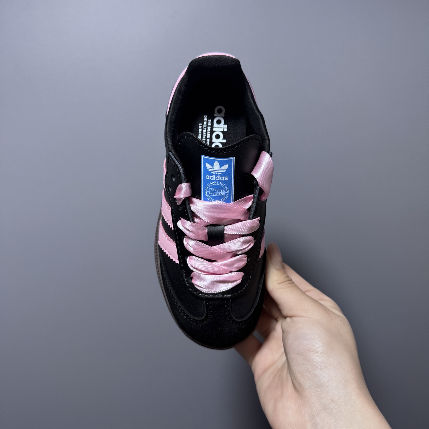 图片[7]-新配色 AD德训联名儿童休闲鞋 尺码：22-37码 爱惨了德训系列🆕 新工厂新工艺新配色👏🏻 优质皮料拼接，质感满满💯 耐磨防滑大底，脚感超赞👍🏻-选品中心