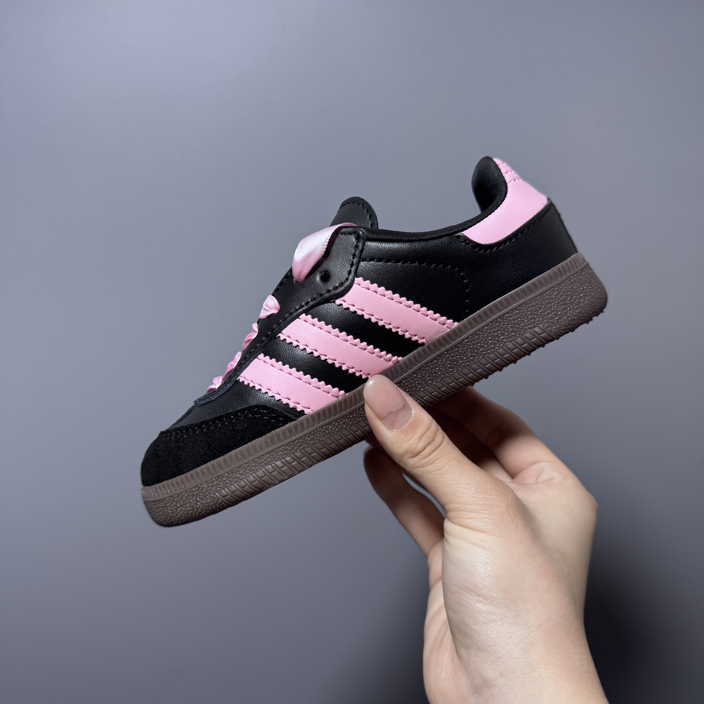 图片[6]-新配色 AD德训联名儿童休闲鞋 尺码：22-37码 爱惨了德训系列🆕 新工厂新工艺新配色👏🏻 优质皮料拼接，质感满满💯 耐磨防滑大底，脚感超赞👍🏻-选品中心