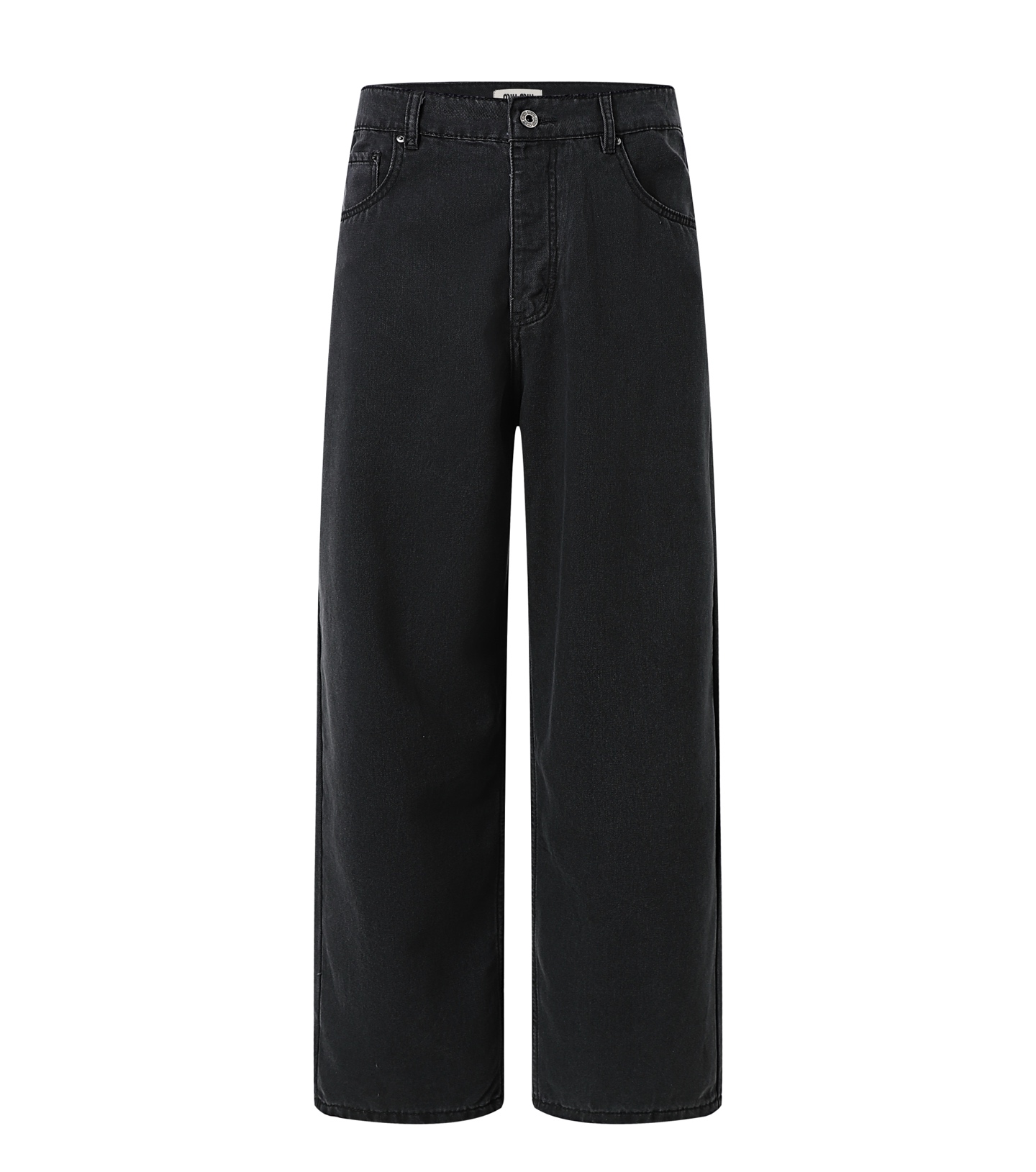 NO:860773,MIUMIU 26SS washed distressed denim jeans 38-42 are made of pure cotton denim fabric, woven with high-count long-staple cotton. The fabric surface is tight and delicate, with both bones and soft drape. Deep fermentation stone grinding process, black and gray distressed matte texture, not easy to harden and bulge after long-term wear, not easy to fade, breathable and skin-friendly, no burden to wear in all seasons.  Retro heavy wash to make the old, exclusive black and gray nostalgic wash color, soft matte carbon black tone, weakening the dull and heavy feeling, built-in lazy and relaxing filter, giving an exclusive retro atmosphere as time goes by. The embroidery on the back uses thick high-density three-dimensional flat embroidery, using thickened and high-tenacity polyester embroidery thread, multi-layer stacking, ultra-high stitch density filling, the finished letters are thick and full, with round and raised texture, not thin flat embroidery., Miumiu-clothing, miumiu, jeans,19860909MIUMIU 26SS水洗做旧丹宁牛仔裤 38-42 面料采用纯棉牛仔面料 ,高支长绒棉织造,布面紧实细腻,兼具筋骨与柔软垂坠感. 深度酵洗石磨工艺,黑灰做旧哑光质感,久穿不易发硬鼓包、不易褪色,透气亲肤,四季穿搭无负担. 复古重度洗水做旧,专属黑灰怀旧洗水色,柔和雾面炭黑基调,弱化沉闷厚重感,自带慵懒松弛滤镜,越穿越有专属复古氛围感 后面刺绣采用粗线高密度立体平绣,用加粗高韧性涤棉绣线,多层堆叠、超高针脚密度填充,成品字母厚实饱满、肌理圆润凸起,不是单薄平面绣花.,缪缪-服装,miumiu,jeans,,Women's clothing