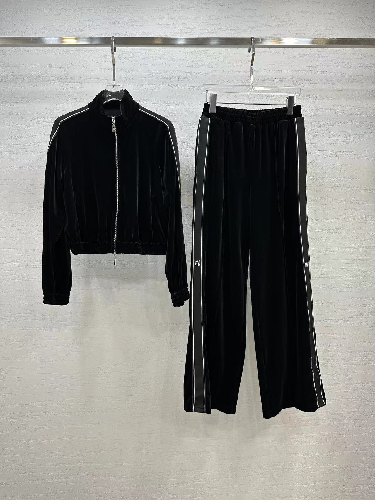High-Quality Korean Velvet Women’s Suit for Autumn/Winter Fashion, Various Sizes and Colors - 图片 7