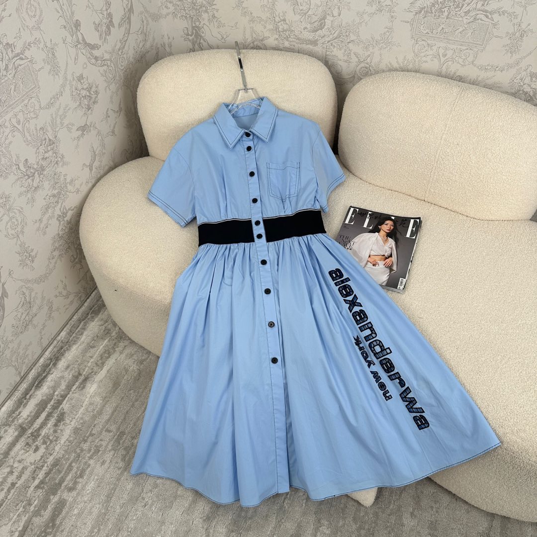 New Arrival: Single-Handed Female Clothes for Early Spring, High-Quality Fashion in Black, White, and Blue. - 图片 7