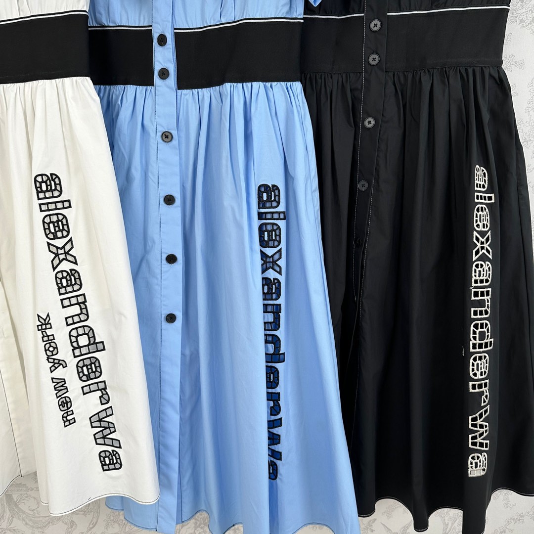 New Arrival: Single-Handed Female Clothes for Early Spring, High-Quality Fashion in Black, White, and Blue. - 图片 3