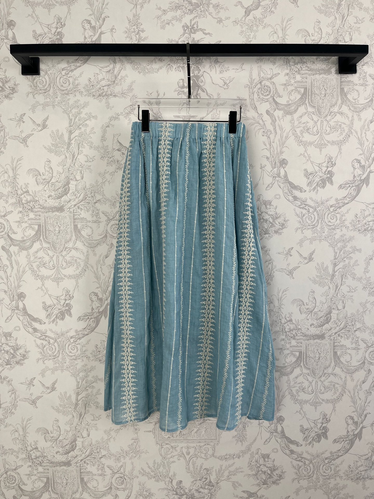 “Chlo’s High-Quality Embroidered Fashion Suit in 3 Colors for Spring and Summer” - 图片 3