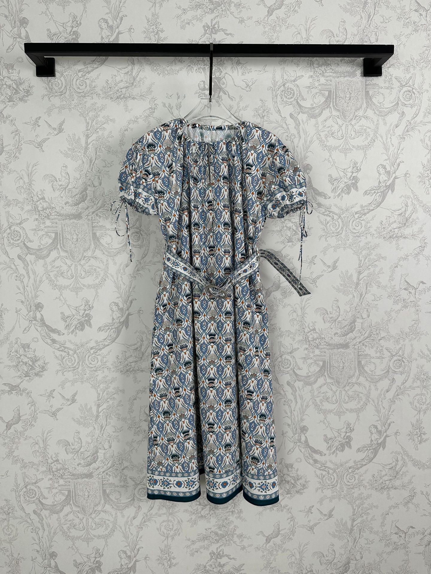 “New Arrival: High-Quality Cotton Silk Belted Dress for 25 Springs and Summers” - 图片 1
