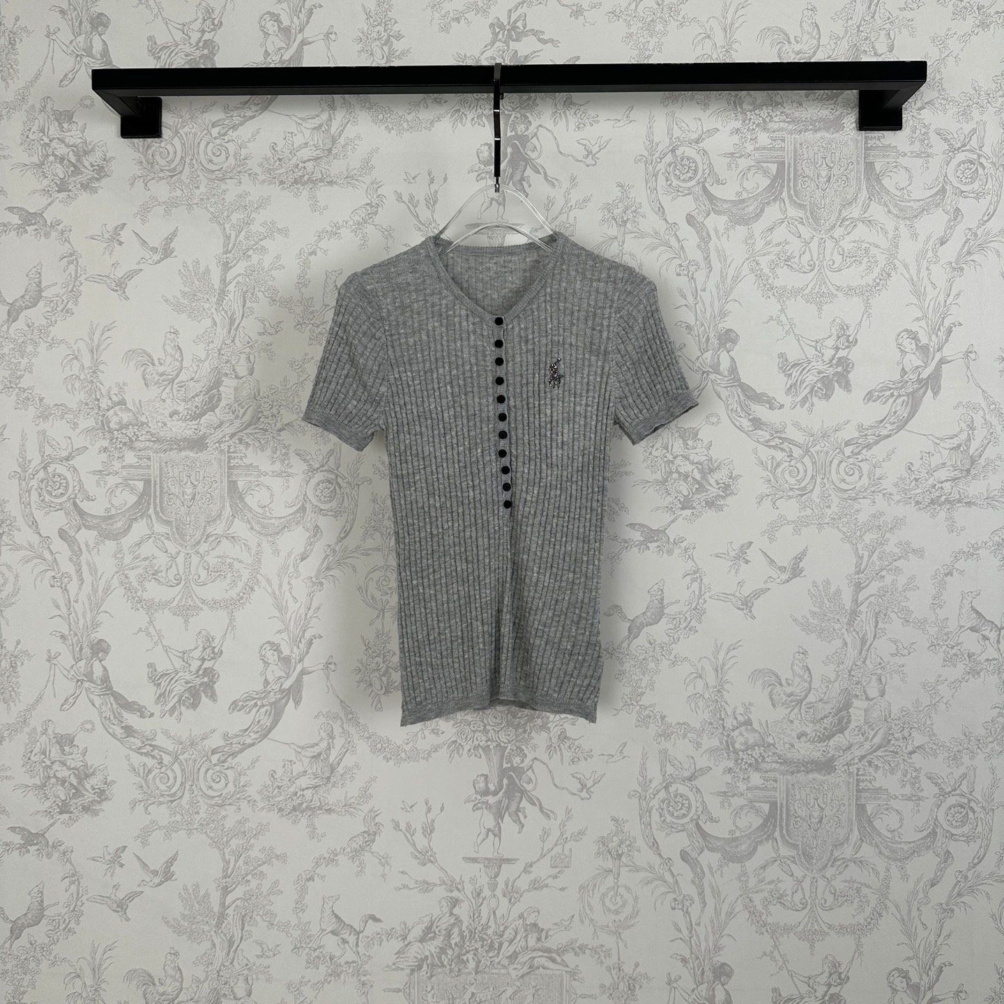 New Arrival: One-Size-Fits-All Female Suit with High-Fashion Shirt in 4 Colors - 图片 9