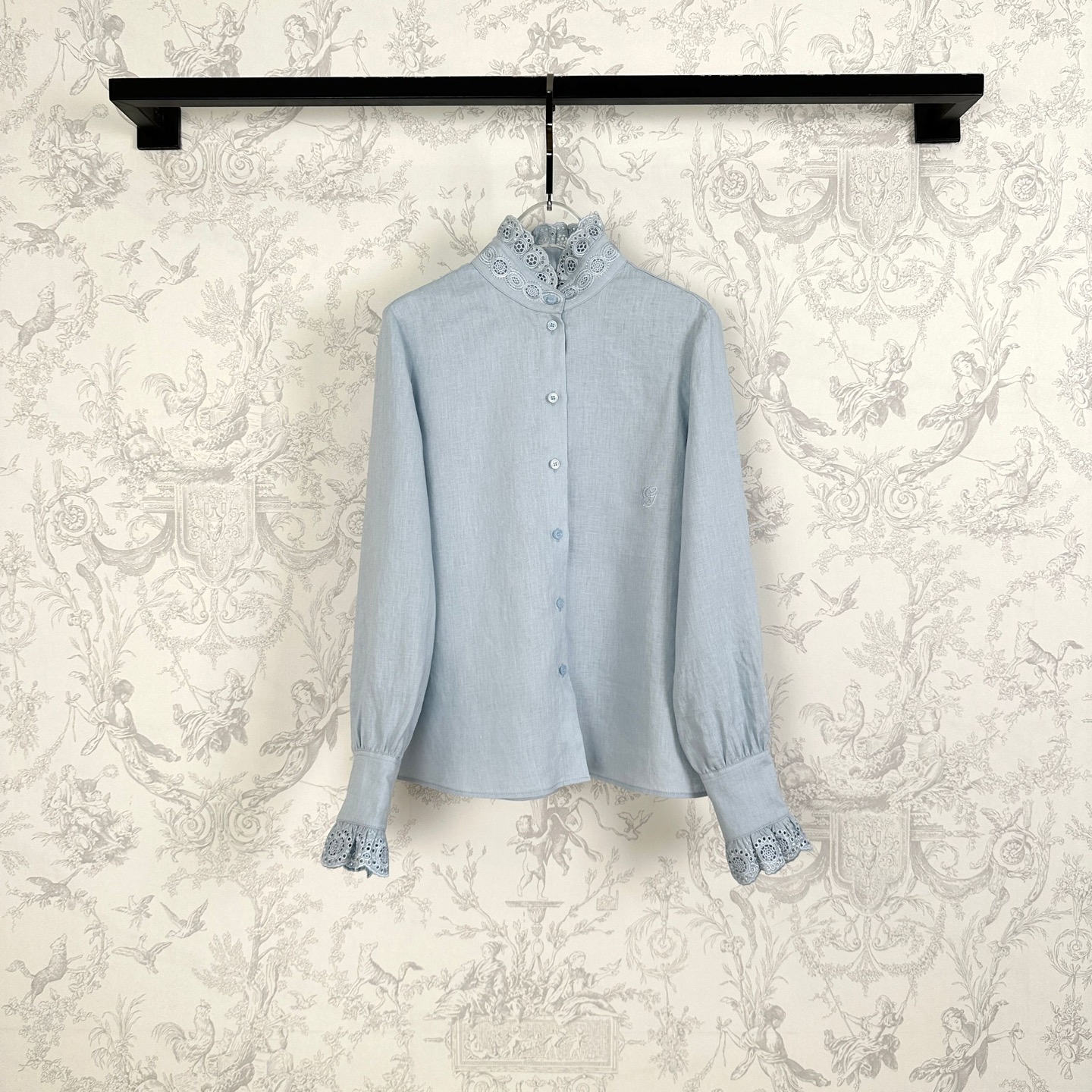 “New Arrival: Submersible Emerald Embroidered Linen Shirts in SMLXL Fabric”