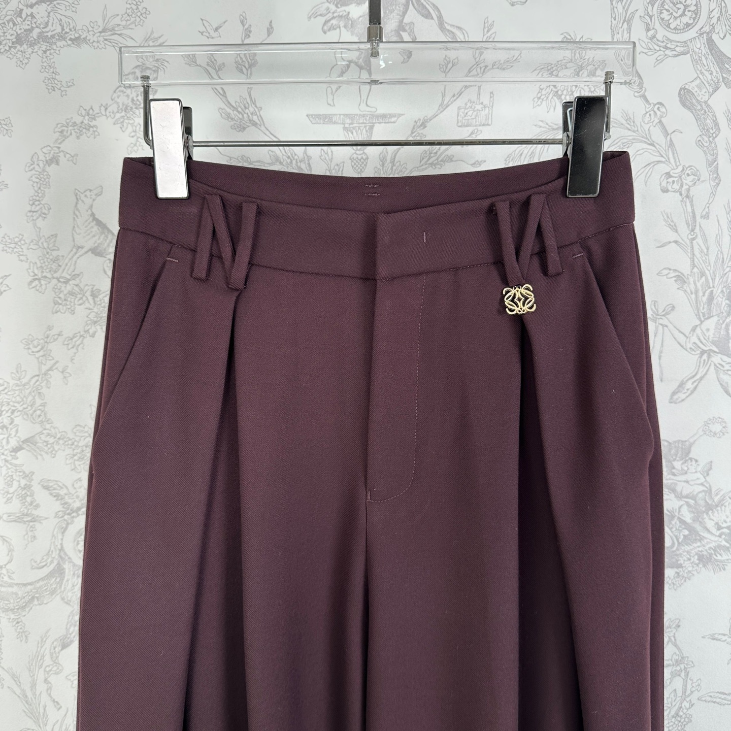 “High-Quality Women’s Suit for Autumn | New Arrival with TR Fabric | SMLXL Sizes in Black & Wine Red” - 图片 4