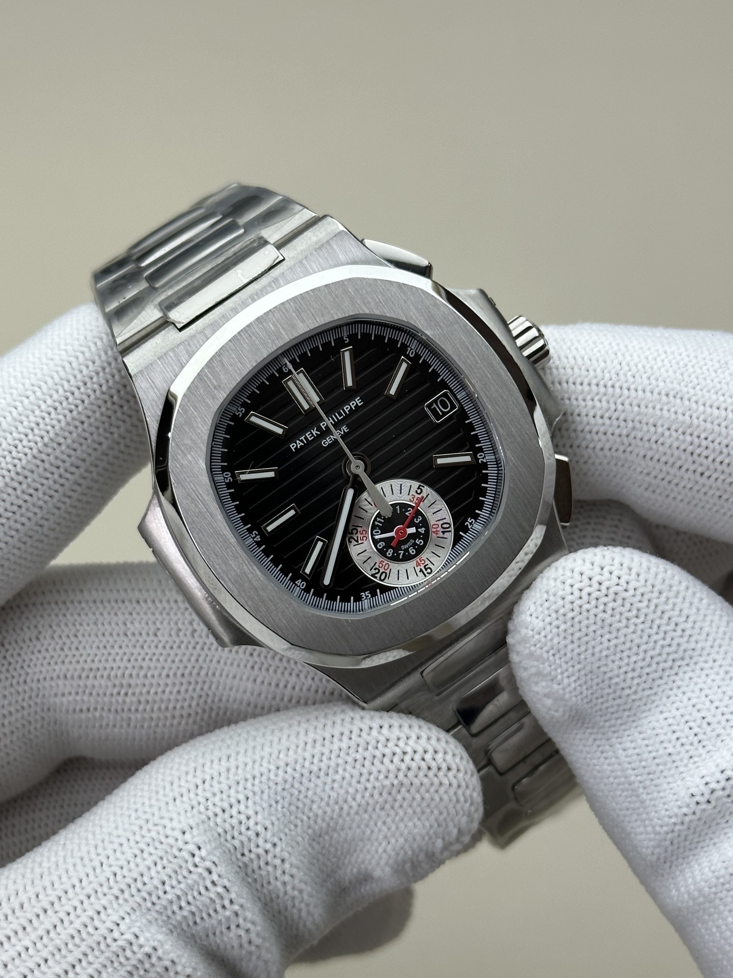 Patek Philippe Nautilus 5980 Multifunction Chronograph Watch - 40.5mm 3 i1745214784006 354 0 1