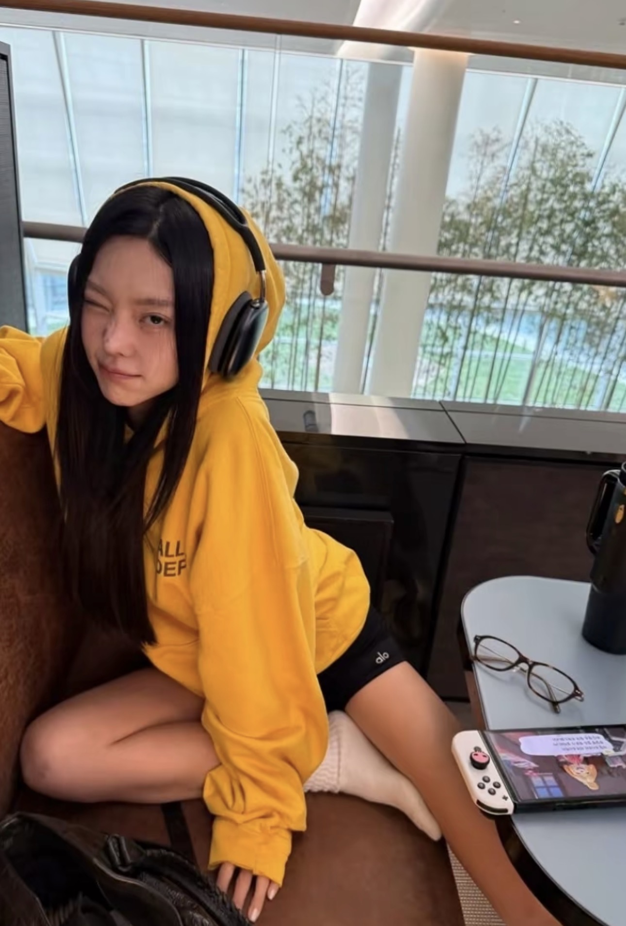 _dGF9s_7Vz2YlAZpy6UqFwFUt7i6x1TbJwAVvTzg