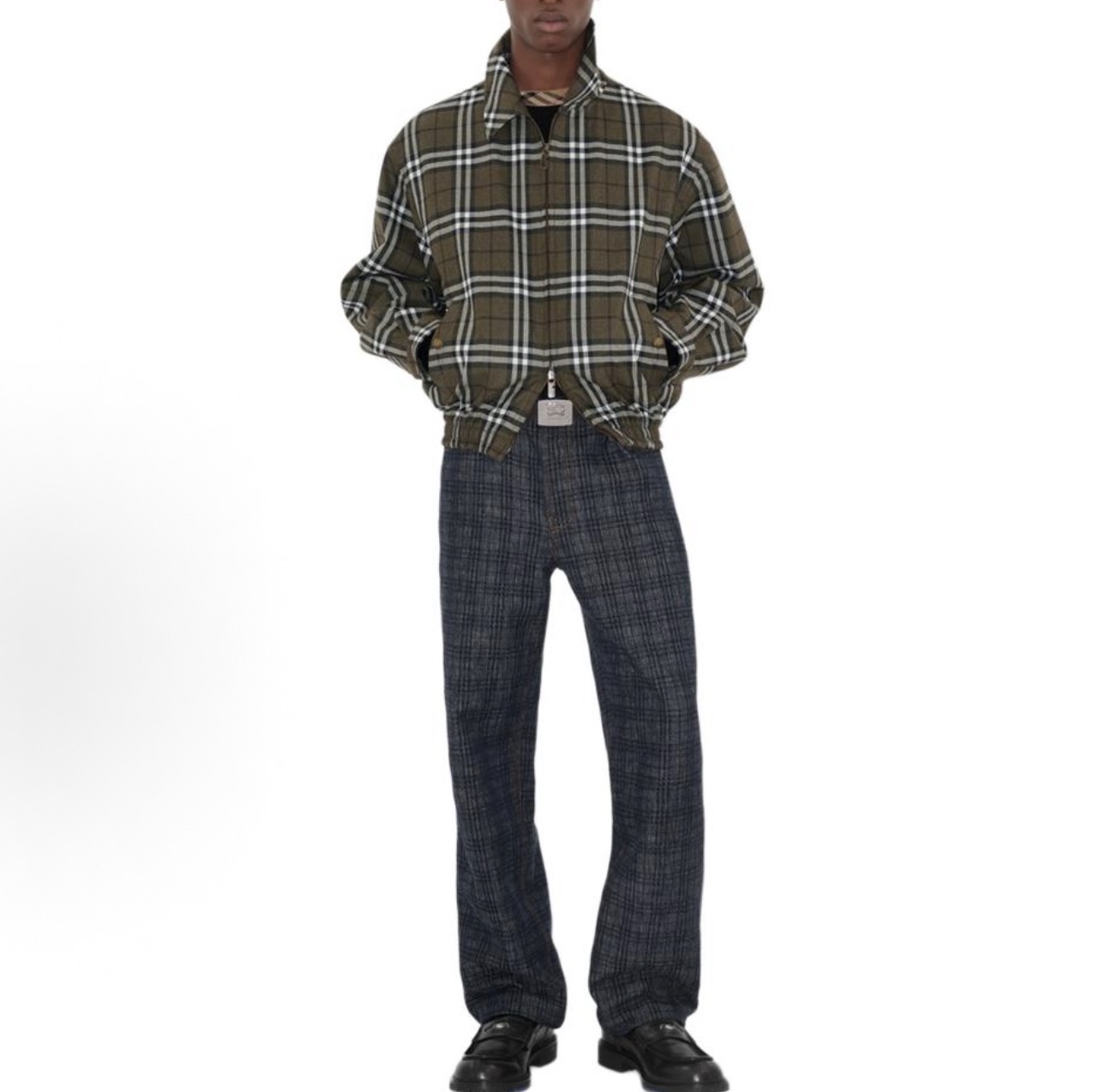 _d4_9soY9LL2TkfSUqf16DcbrbcuWwZP_qACReUw