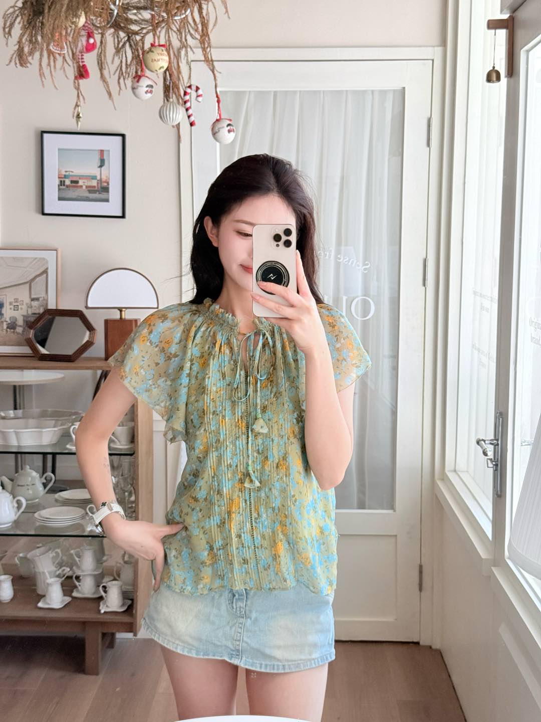 Elegant Floral Print Silk Dress for Women - Breathable and Chic 3 i1747048668527 8219 0 1