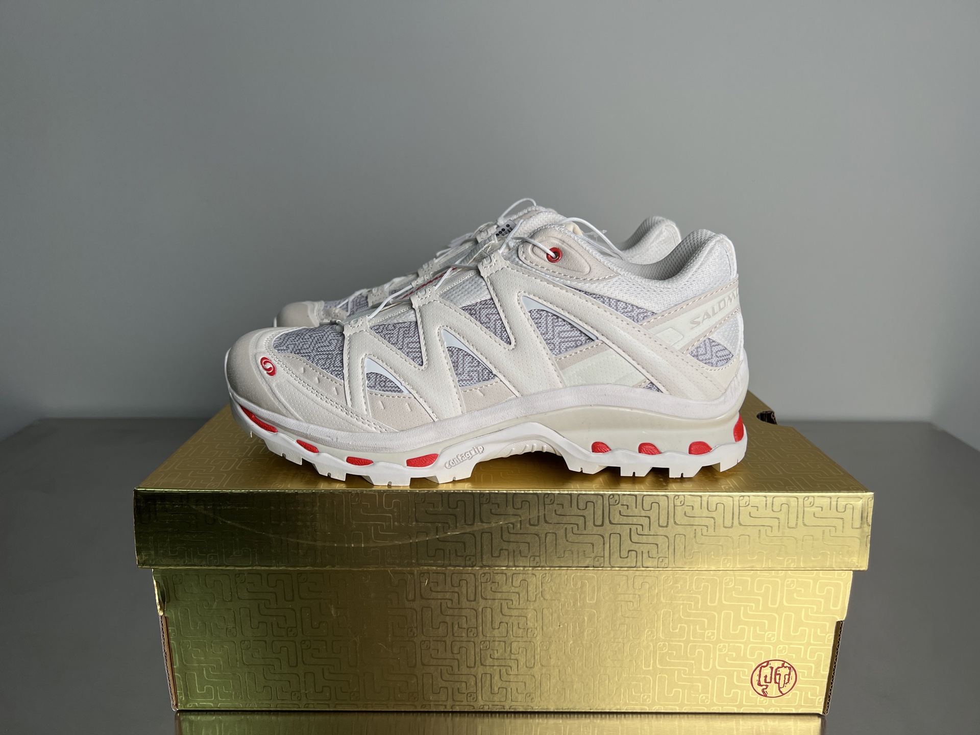 NO:236961,Pure original version Salomon XT-Quest ADV XT 3D Explorer series Trendy off-road functional outdoor casual sports running shoes Use breathable mesh and protective leather combination upper material, horn buckle lace-up opening and closing, Osole environmentally friendly odor-removing ring combination insole, external 4D advanced technology and Contagri outsole Size 36 36.5 37 38 38.5 39 40 40.5 41.5 42 42.5 43 44 45 46, dad shoes19860909纯原版本 萨洛蒙 Salomon XT-Quest ADV XT 3D探索者系列 潮流越野机能户外休闲运动跑步鞋 采用透气网布与防护皮革组合鞋面材质 牛角扣系带开合 欧索莱环保去臭环型组合鞋垫 外置4D先进科技以及Contagri大底 尺码36 36.5 37 38 38.5 39 40 40.5 41.5 42 42.5 43 44 45 46,老爹鞋,Women's Shoes