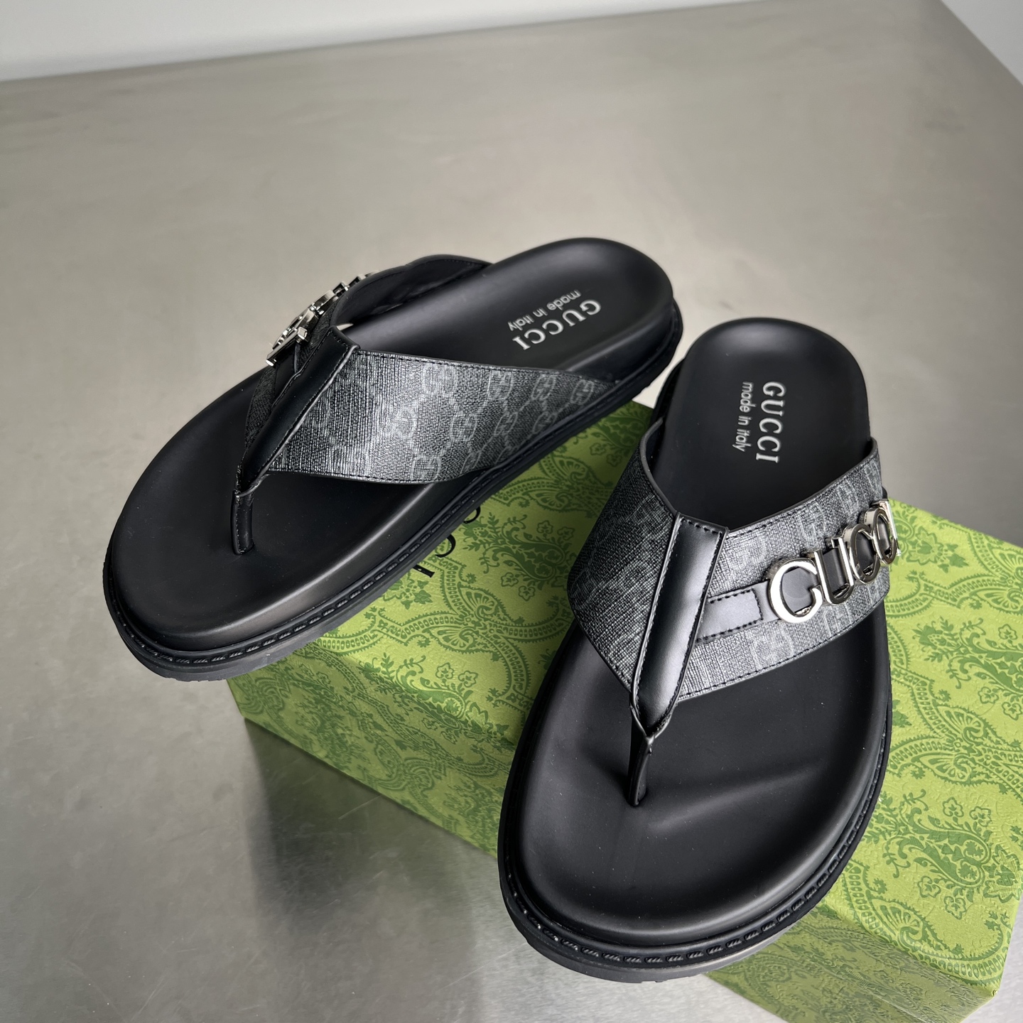 Gucci Men's Double G Embossed Thong Sandals - Black with Iconic Design 3 i1745357314849 9207 0 1