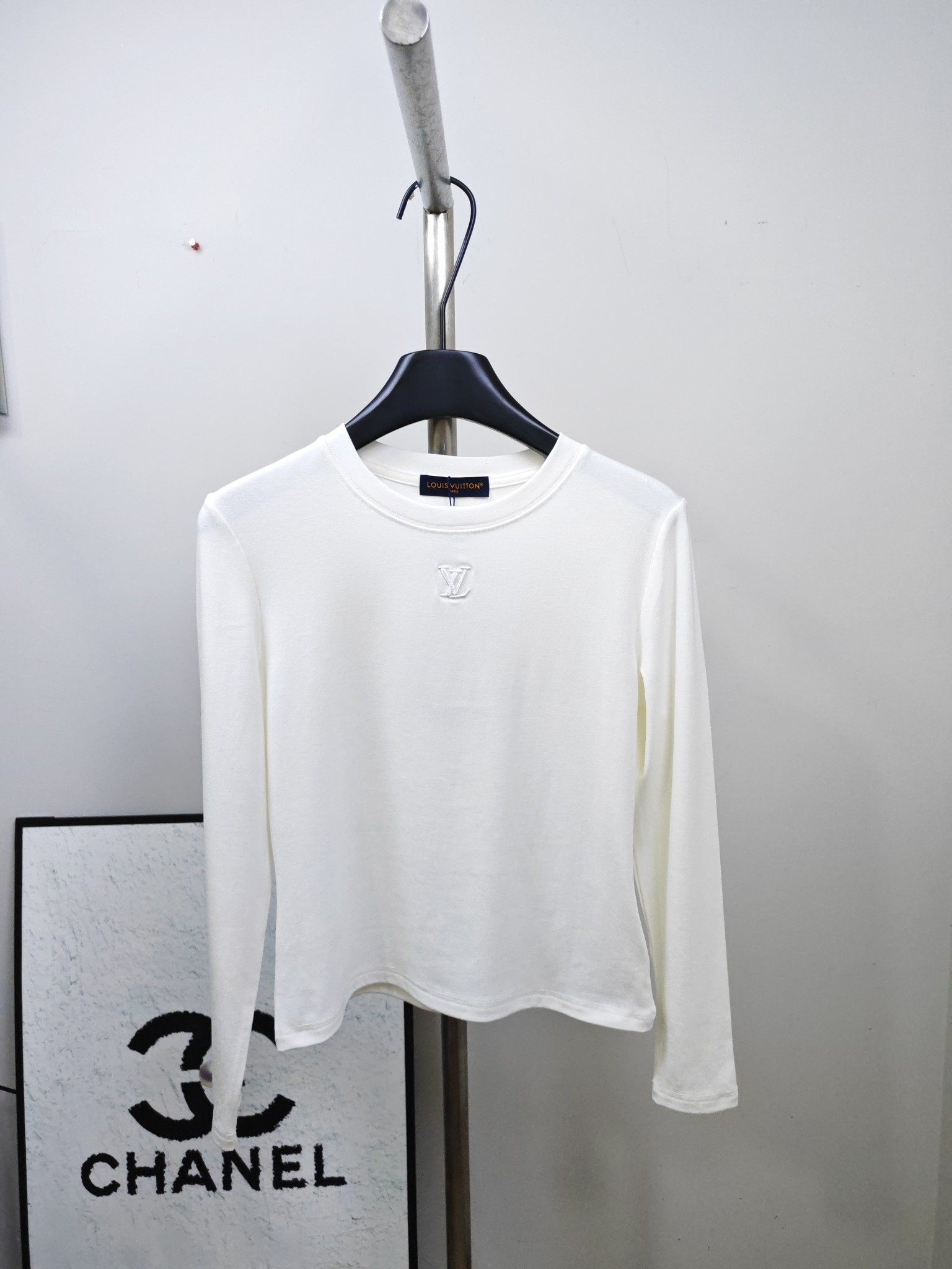 Louis Vuitton Logo Long Sleeve T-Shirt