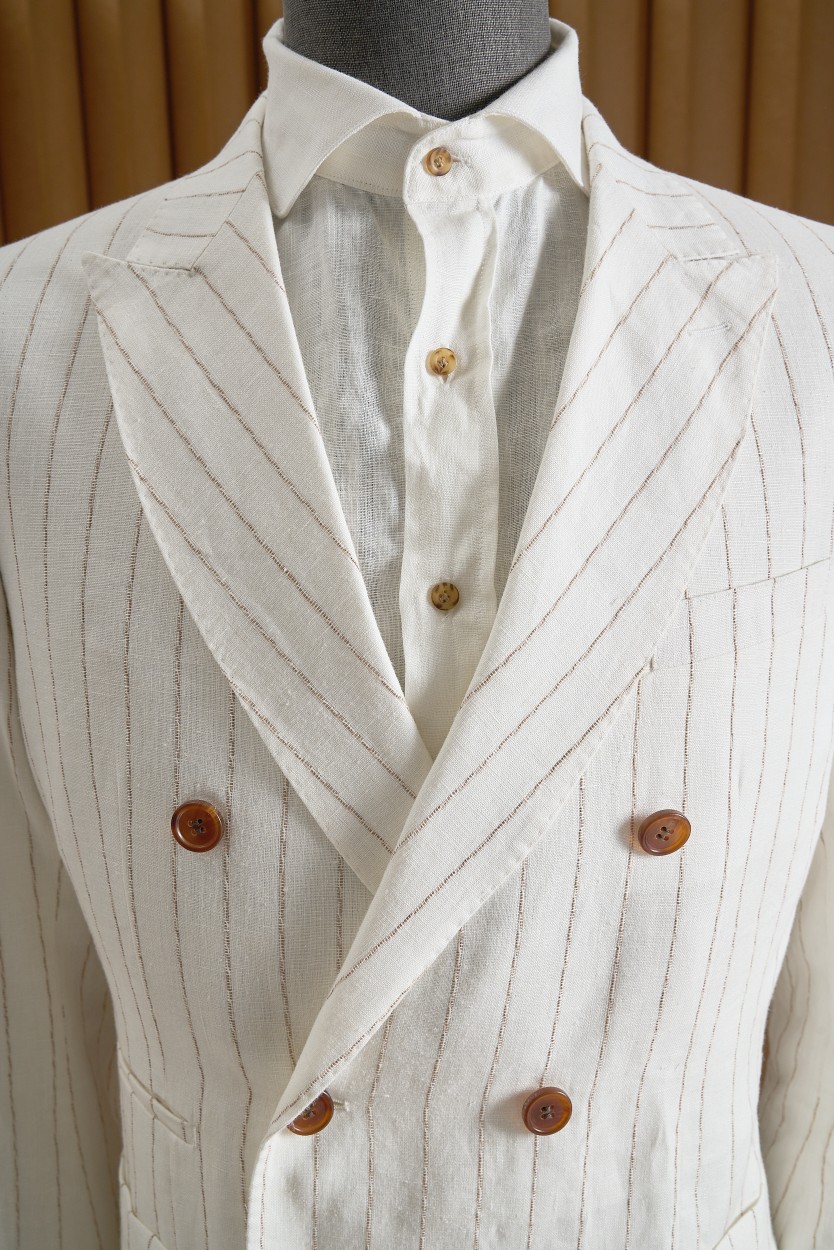 Elegant Striped Suit with Fine Craftsmanship and Durability, Hong Kong and Japanese Influences - 图片 3