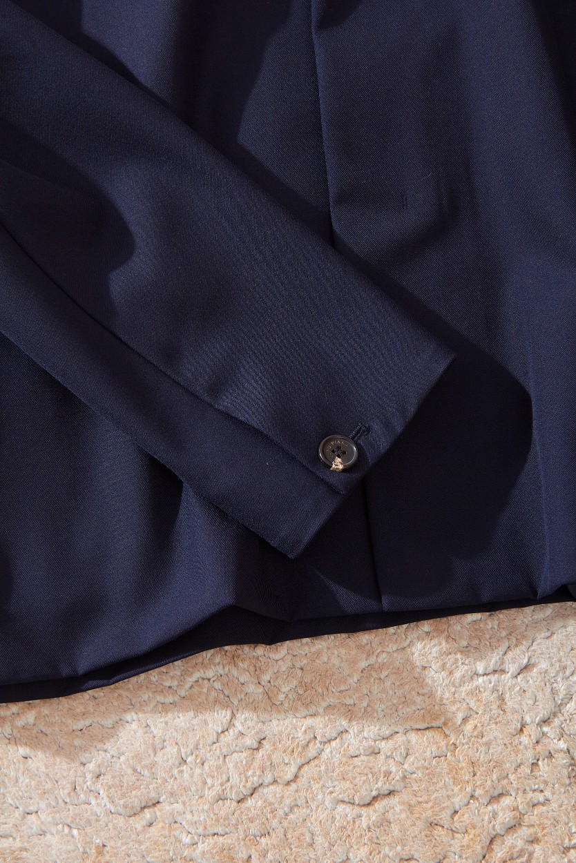 领导来了哦！行政款轻薄100%羊毛lP🆕经典系列夹克外套领导的风范，不仅体现在言谈举止，更体现在衣着品味