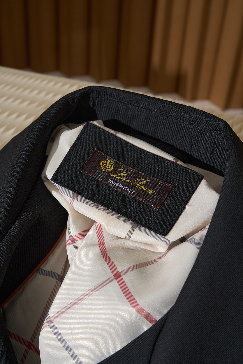 领导来了哦！行政款轻薄100%羊毛lP🆕经典系列夹克外领导的风范，不仅体现在言谈举止，更体现在衣着品味。