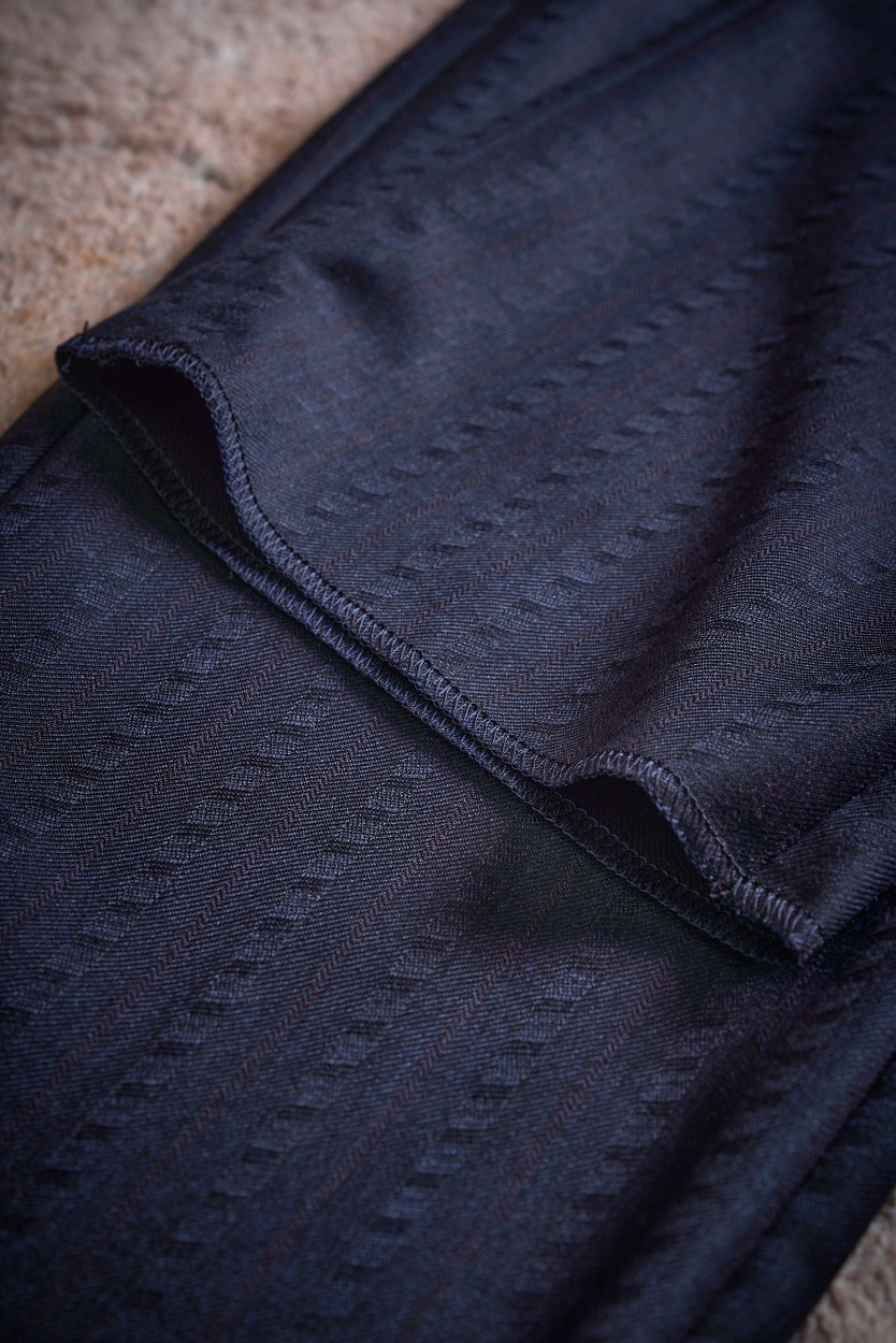 Luxurious Suit Integrating Salsine and Wool Fabric for Exceptional Style - 图片 8