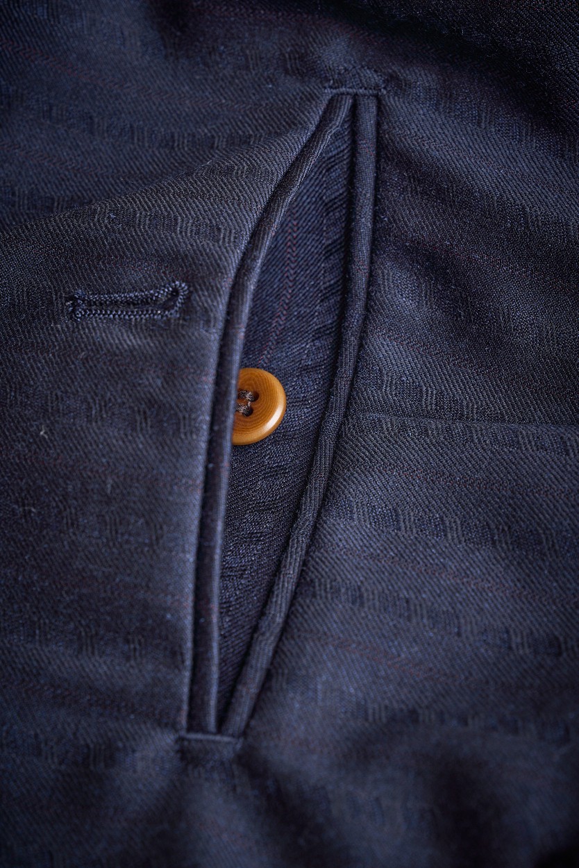 Luxurious Suit Integrating Salsine and Wool Fabric for Exceptional Style - 图片 6