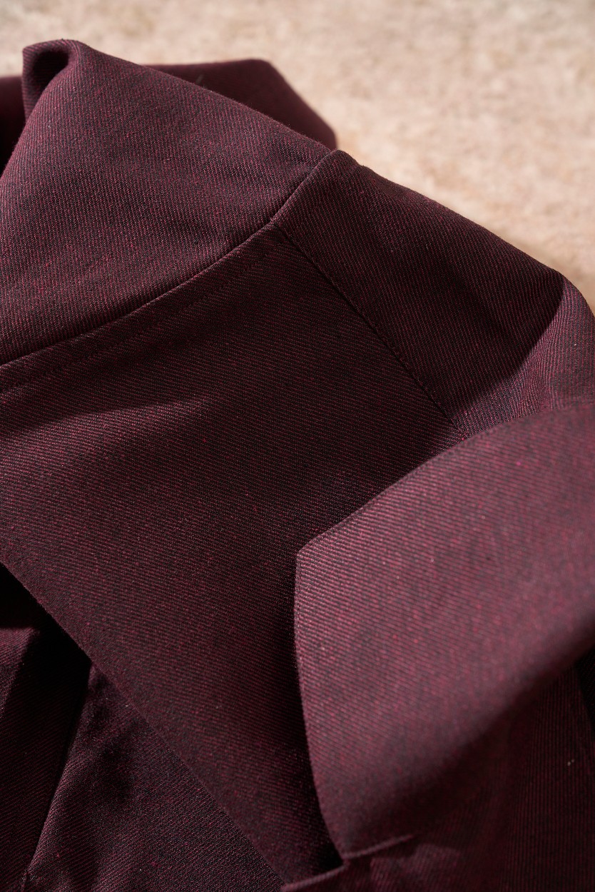 法式复古姜阿美咔叽猎装衬衫式外套lP🆕猎装外套深棕色调，更显硬朗气质。特点：这款外套属于法式多口袋工装夹