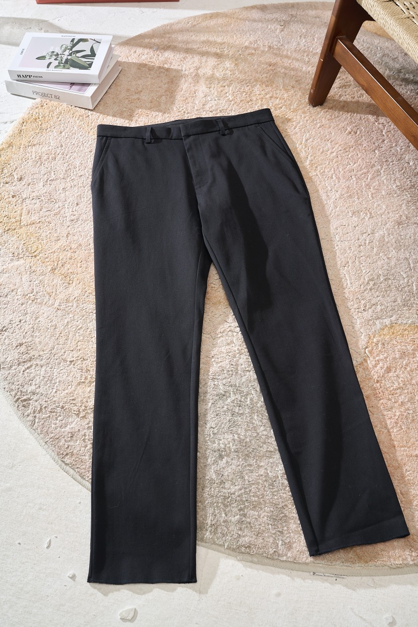 Breoni Rhythmic Pants: Master’s Heart in Every Inch, Comfortable Fabrics, Fashion Colors.