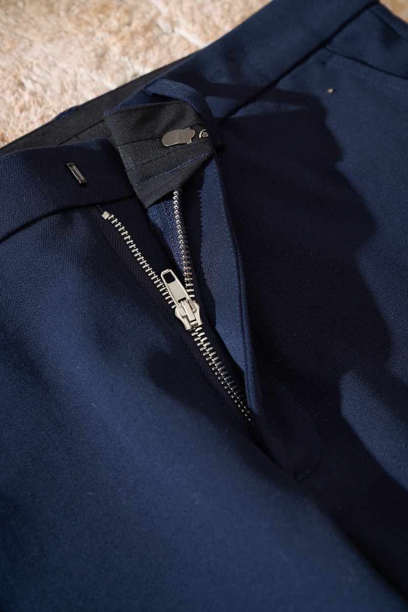 Breoni Rhythmic Pants: Comfortable Fabrics, Fashion Colors, Perfect Fit for Every Occasion - 图片 7