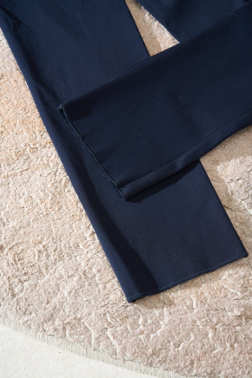 Breoni Rhythmic Pants: Comfortable Fabrics, Fashion Colors, Perfect Fit for Every Occasion - 图片 9