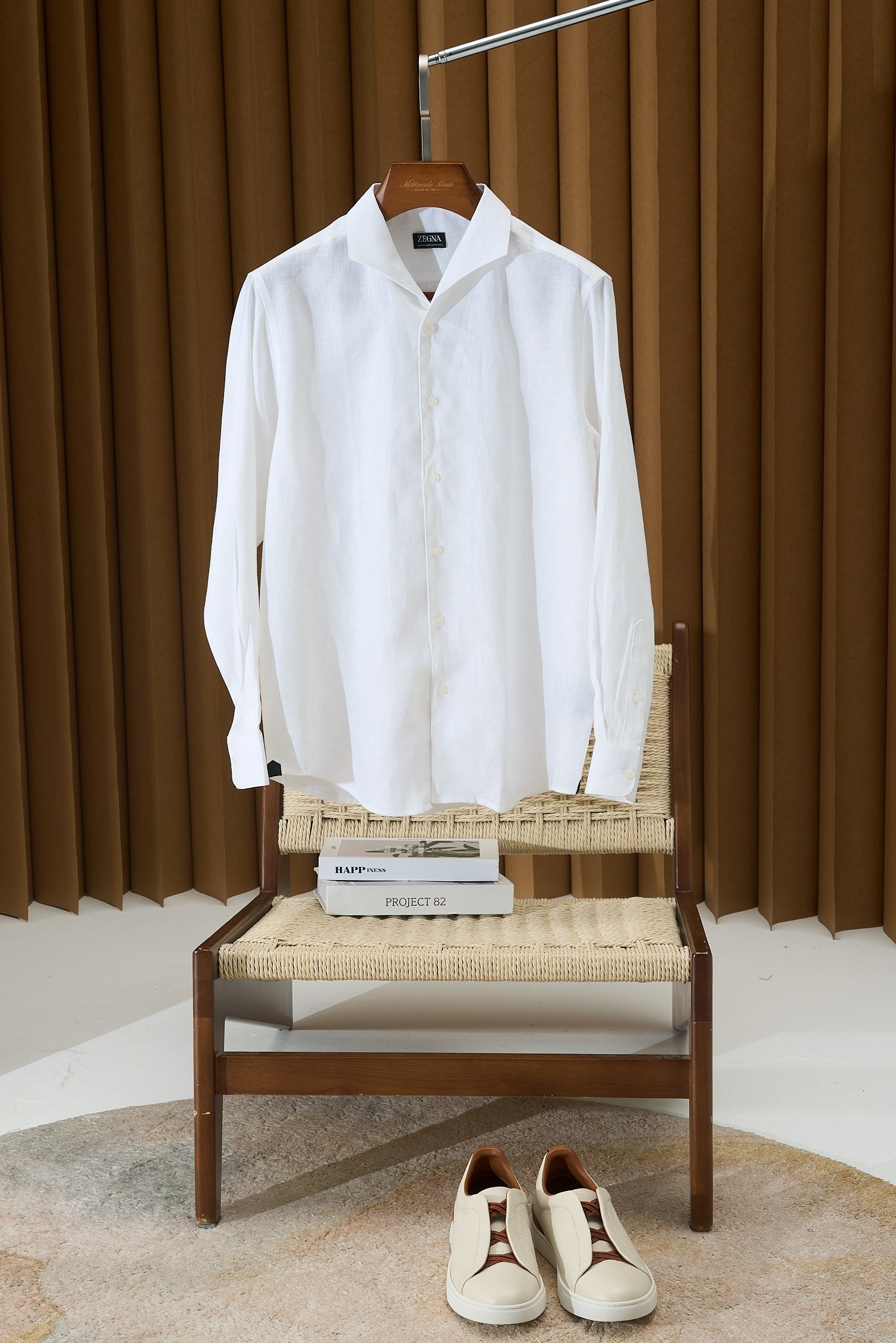 【“一件会呼吸的衬衫—以天然亚麻为肌底，从商务到休闲，赋予全天候舒适与品位。】环保染色工艺，减少化学残留