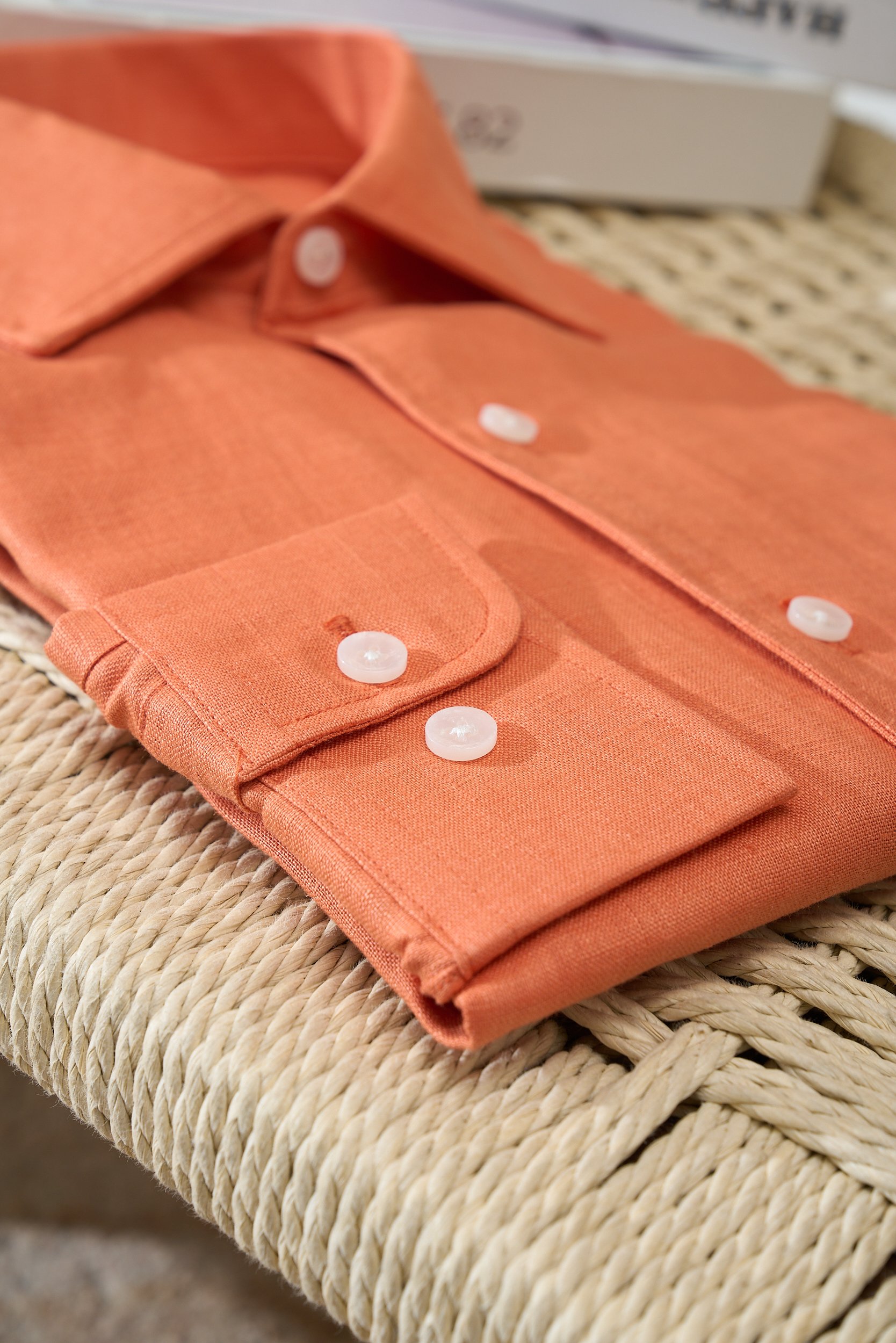 “Breathable Linen Shirt: Effortless Summer Style with Elegant Comfort” - 图片 6