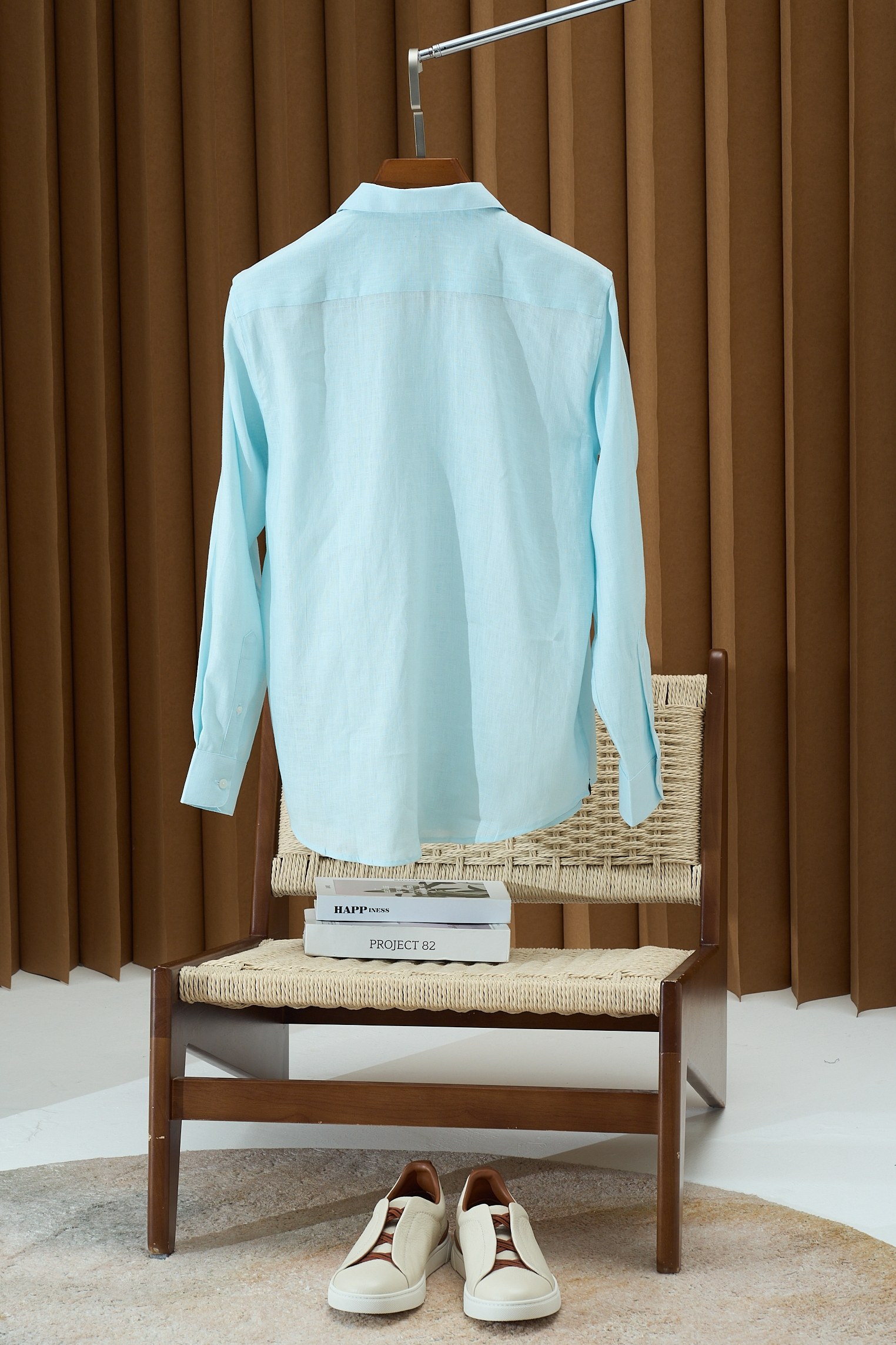 【“一件会呼吸的衬衫—以天然亚麻为肌底，从商务到休闲，赋予全天候舒适与品位。】环保染色工艺，减少化学残留