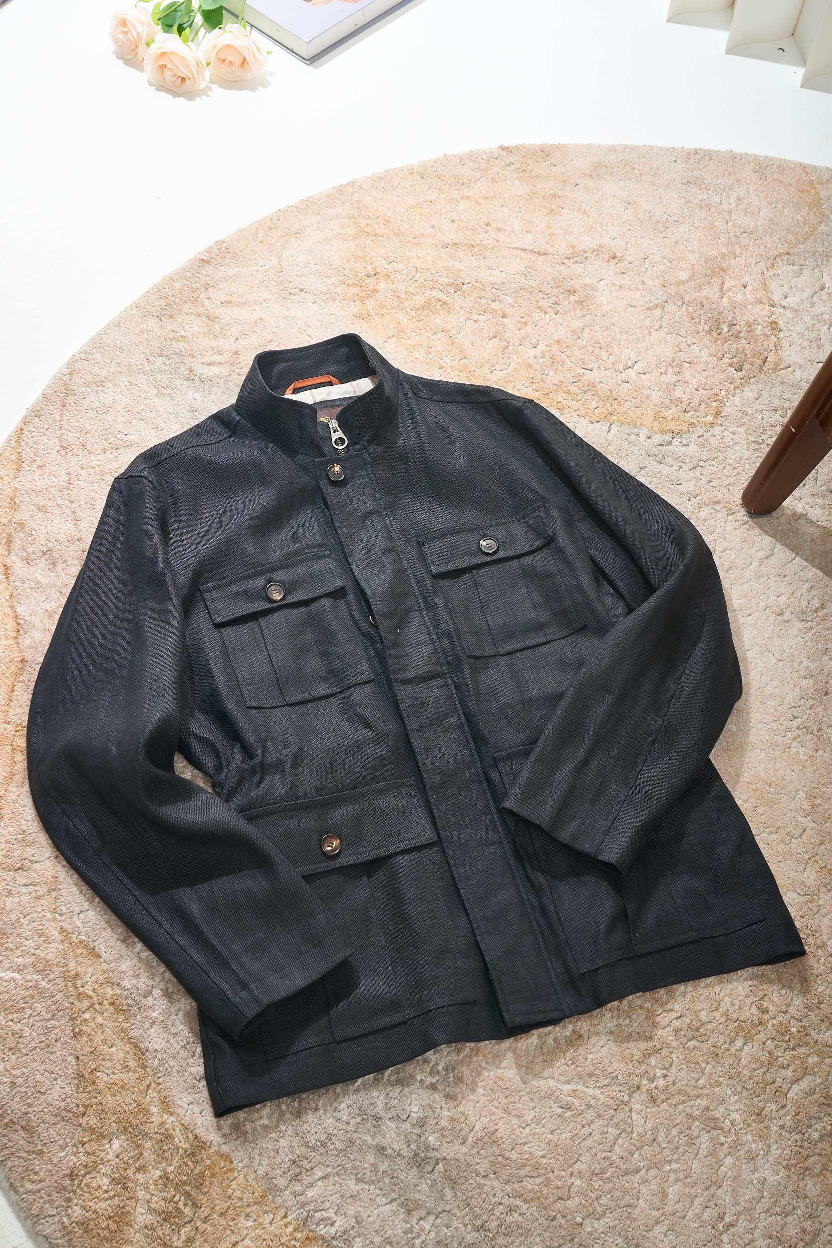 【Loro Piana经典格纹内里！甄选优质亚麻纤维面料立领设计四口袋工装款外套】男士复古工装风，解锁文