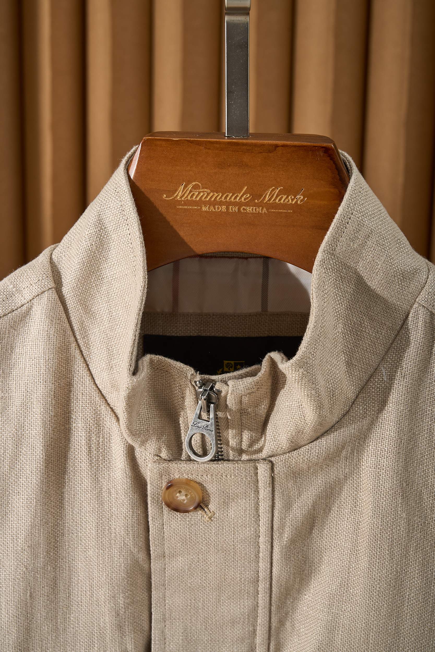 【Loro Piana经典格纹内里！甄选优质亚麻纤维面料立领设计四口袋工装款外套】男士复古工装风，解锁文