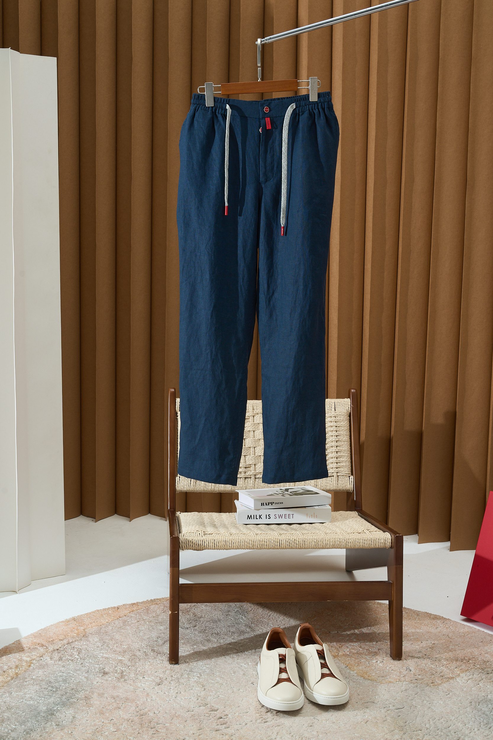 Summer Comfort with Pure Submersible Fibres for Cool and Stylish Wear