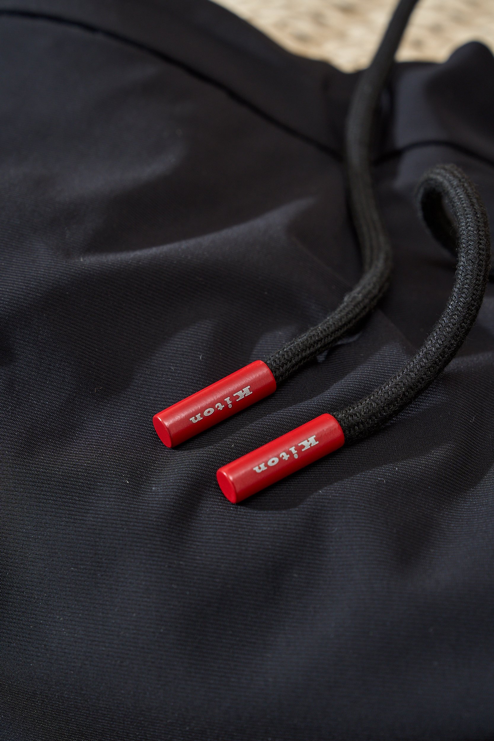 High-Quality Regenerated Polyester Leisure Shorts for Summer Comfort and Style - 图片 5