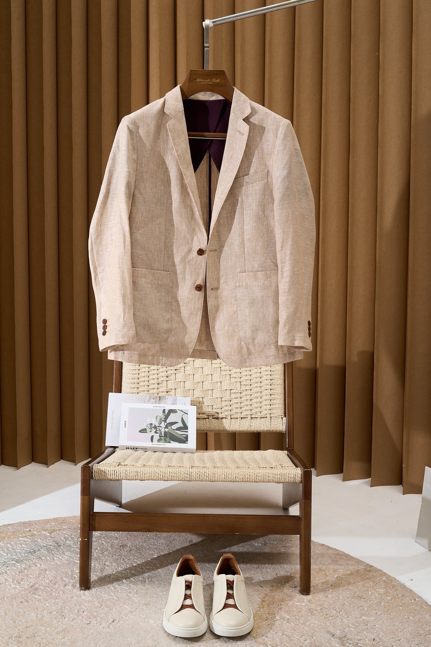 【“麻王”之称顶奢solbiati30支138克进口亚麻面料复古老钱风款式平驳领两粒扣斜插衬单西装】顶奢