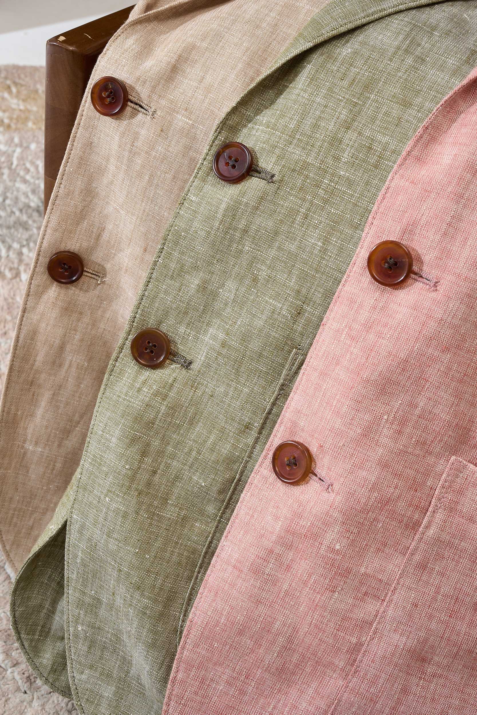 【“麻王”之称顶奢solbiati30支138克进口亚麻面料复古老钱风款式平驳领两粒扣斜插衬单西装】顶奢