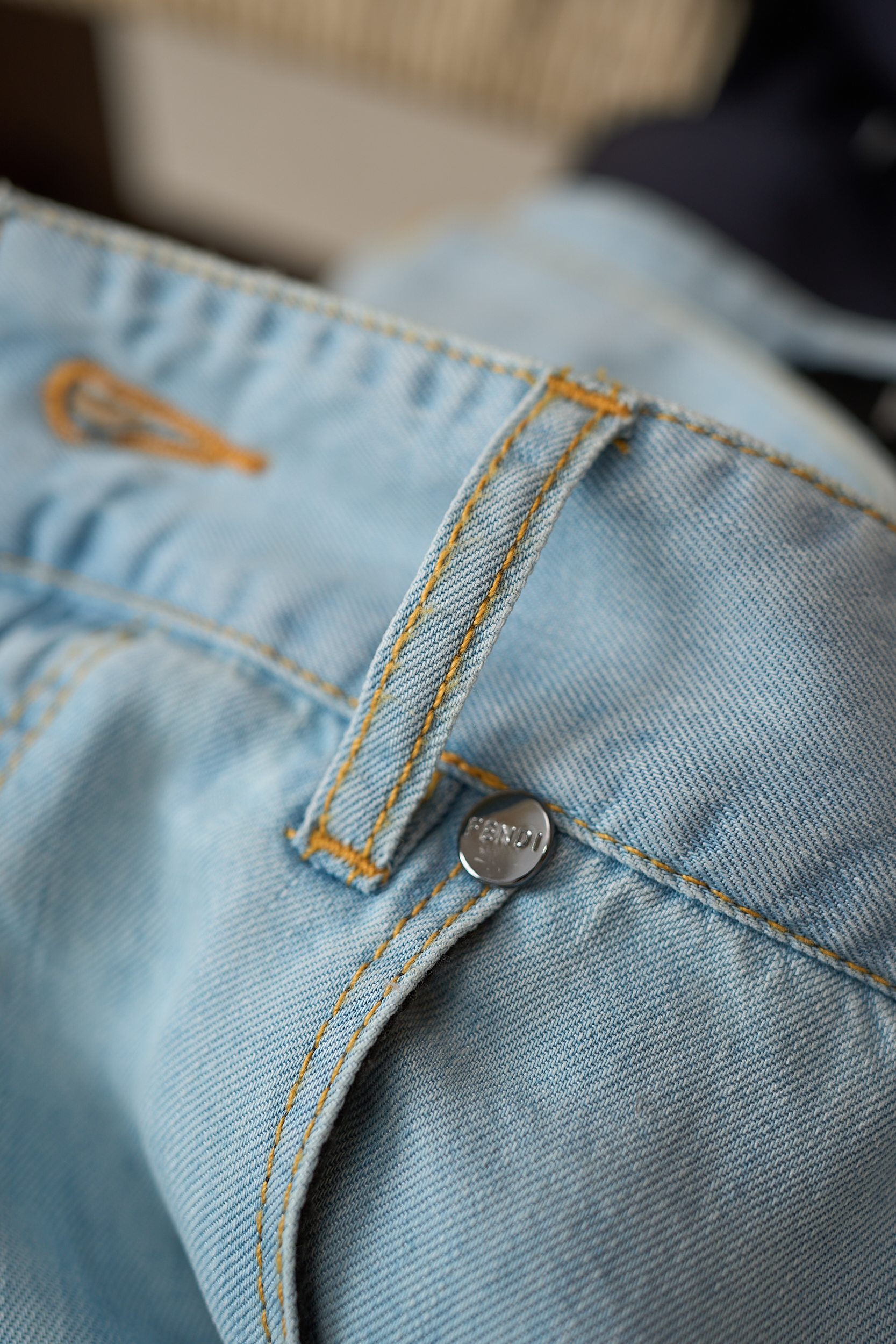 High-Quality Cowboy Jeans: Comfort, Durability, and Style in Every Detail - 图片 7