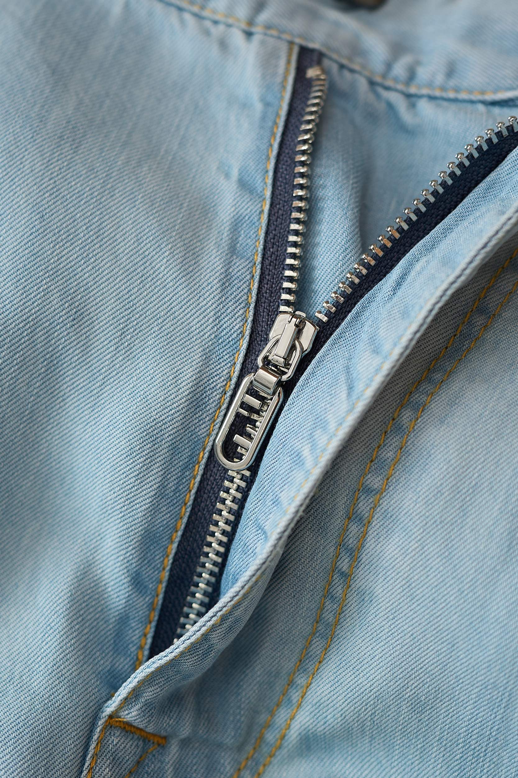 High-Quality Cowboy Jeans: Comfort, Durability, and Style in Every Detail - 图片 8