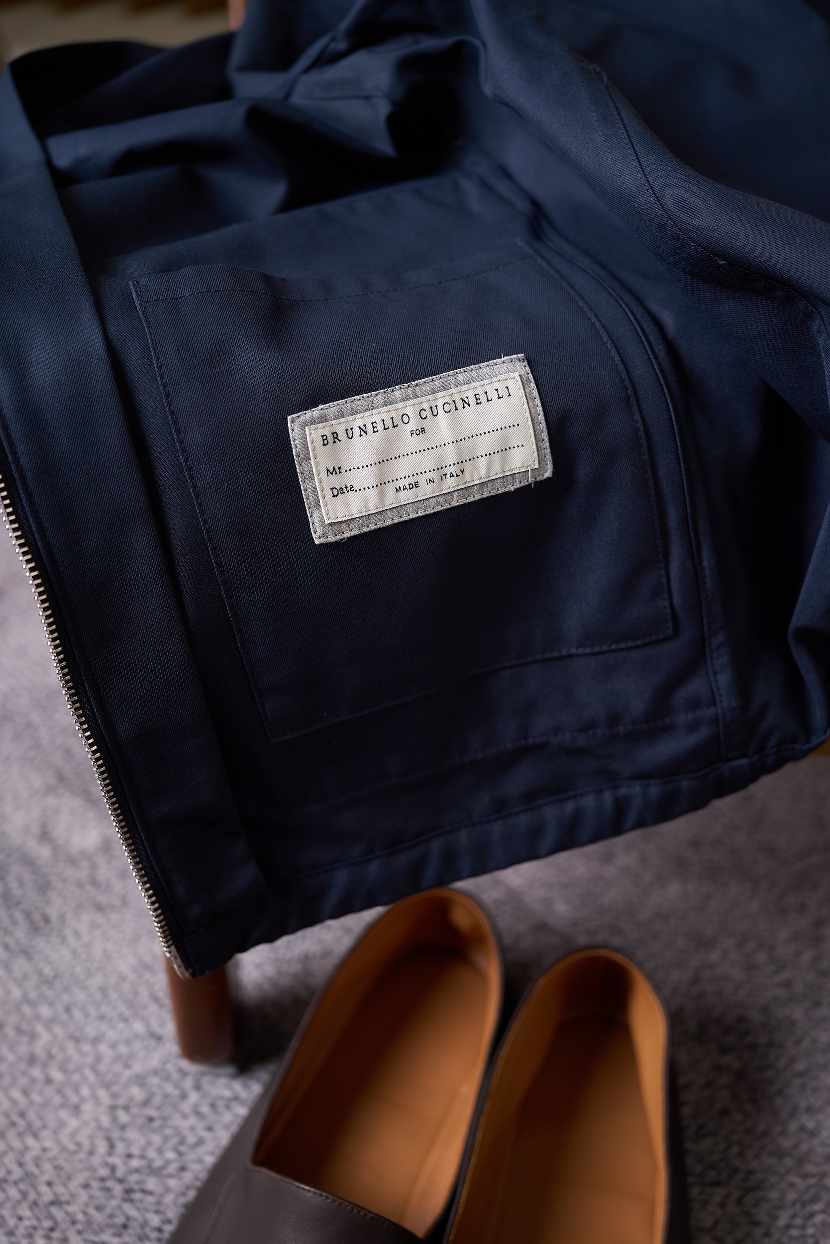 【于简约廓形，邂逅意式奢华美学 BC轻商务夹克外套】在男士时尚的广袤版图中，总有一些品牌宛如璀璨星辰，以