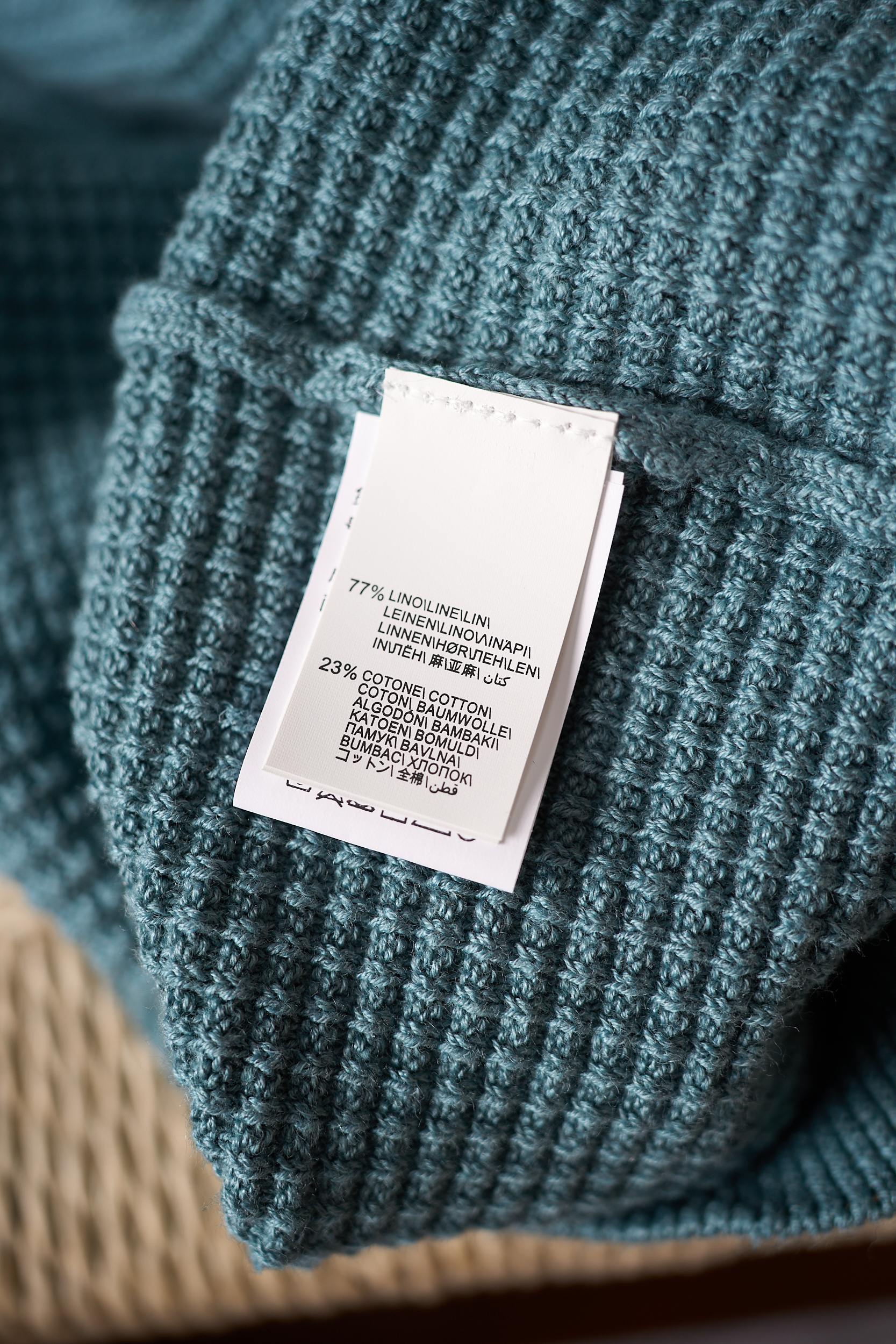 【航海的灵感优雅独特华夫格卷边圆领设计77%亚麻23%棉色织纱线长袖针织衫】男士航海风华夫格长袖针织衫：