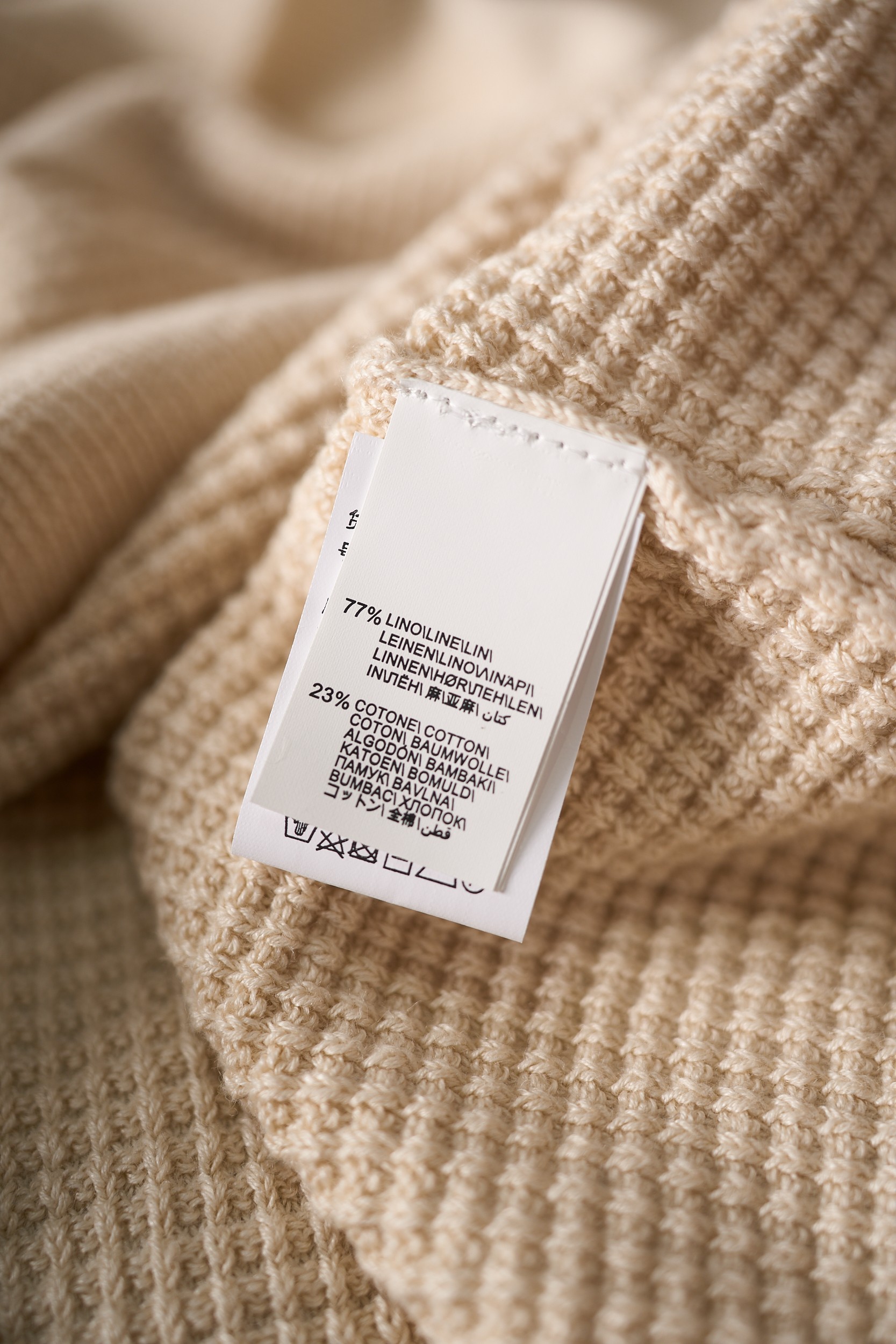 【航海的灵感优雅独特华夫格卷边圆领设计77%亚麻23%棉色织纱线长袖针织衫】男士航海风华夫格长袖针织衫：