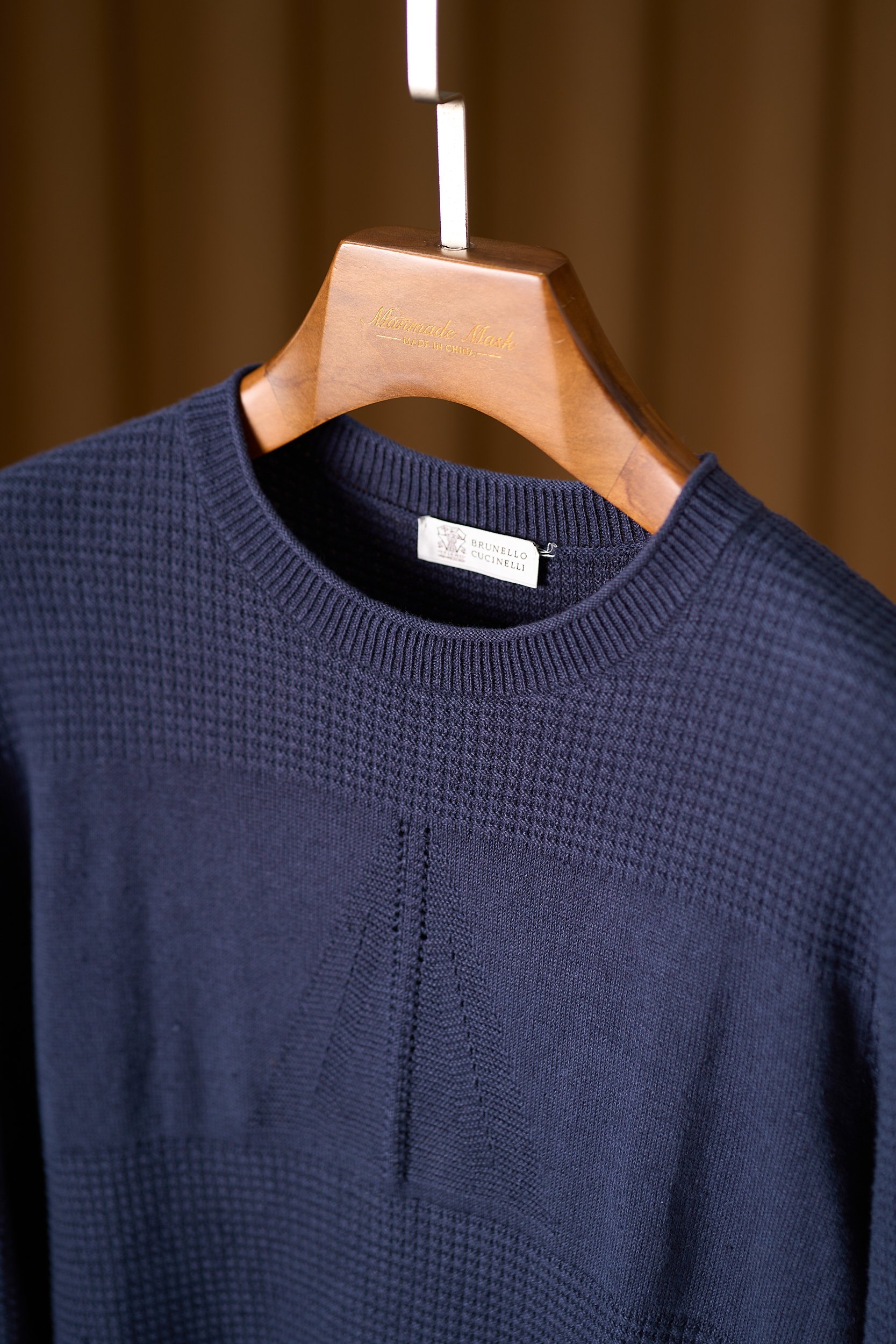 【航海的灵感优雅独特华夫格卷边圆领设计77%亚麻23%棉色织纱线长袖针织衫】男士航海风华夫格长袖针织衫：