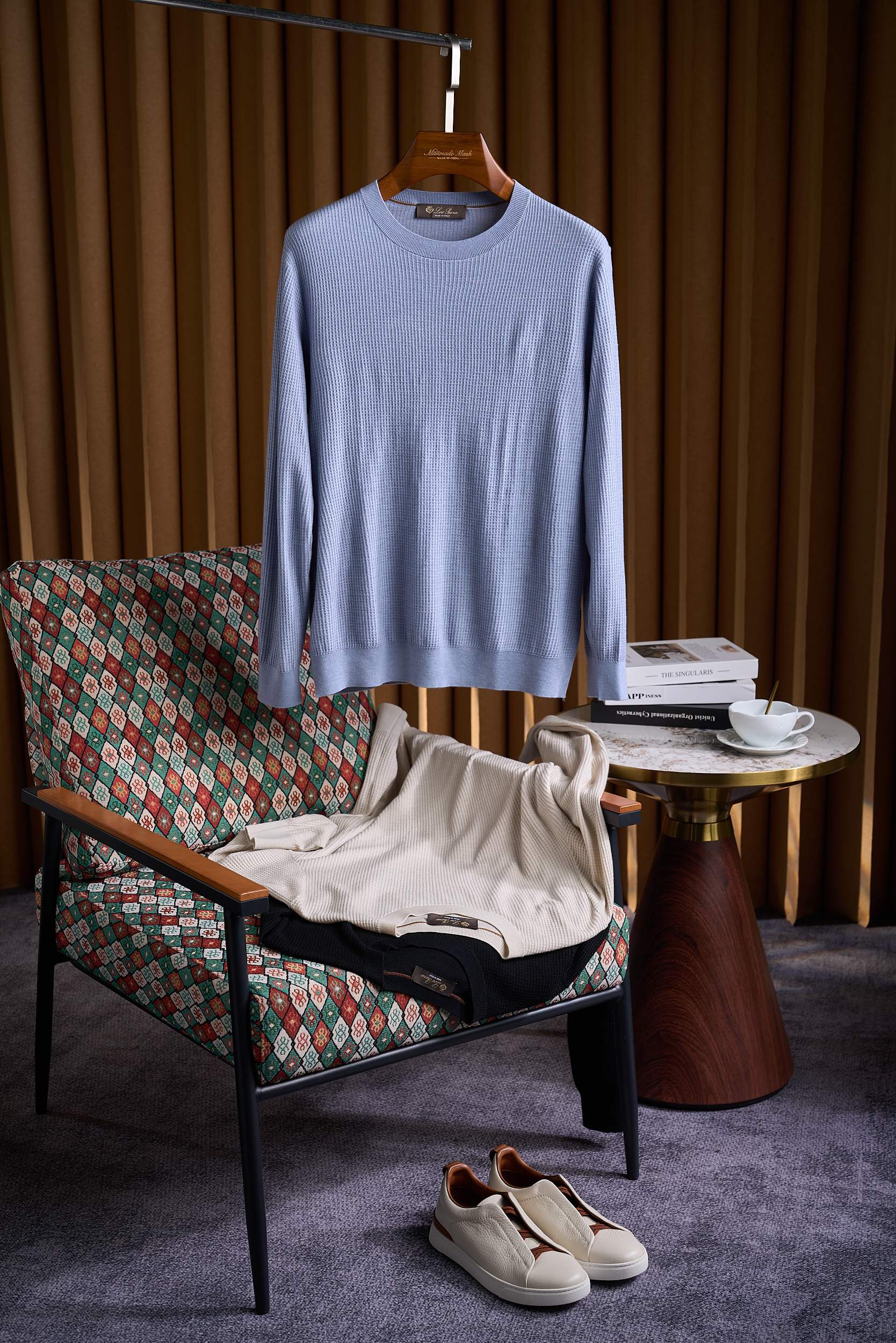 【可内搭外穿的针织衫！含羊毛桑蚕丝混纺纱线穿着舒适柔软立体华夫格针织圆领羊毛衫】男士圆领华夫格羊毛衫：一