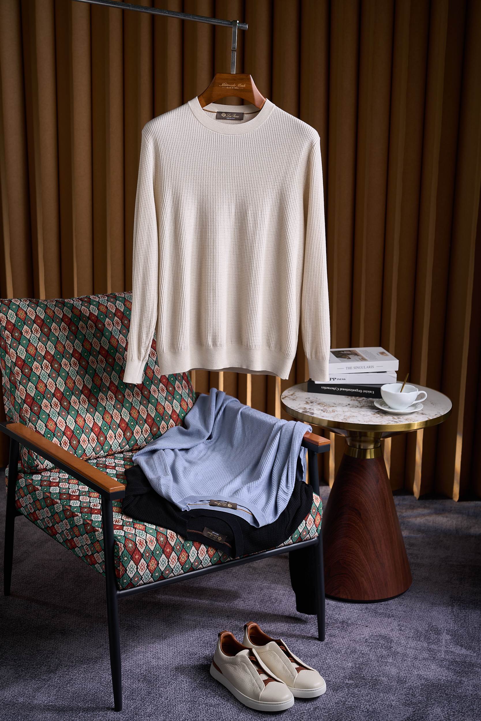 可内搭外穿的针织衫！含羊毛桑蚕丝混纺纱线穿着舒适柔软立体华夫格针织圆领羊毛衫男士圆领华夫格羊毛衫：一衣两