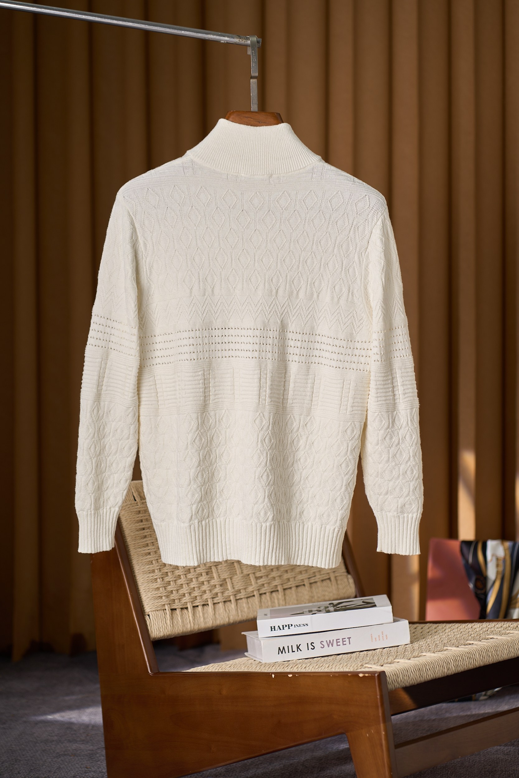 【BC家针织提花客供纱线含77%亚麻23%棉立领拉链款针织开衫外套】BC家男士立领拉链针织开衫：亚麻棉混