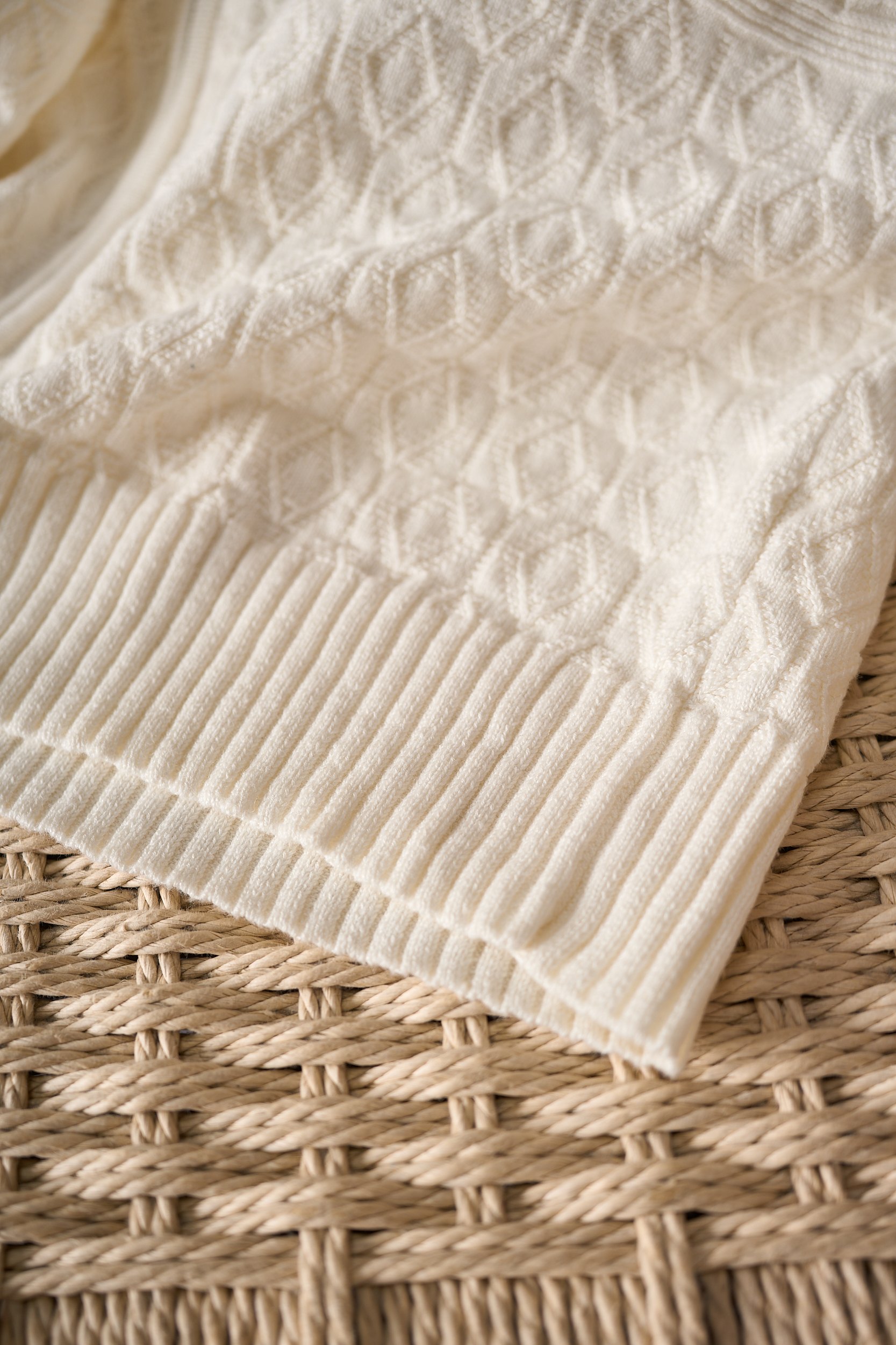 【BC家针织提花客供纱线含77%亚麻23%棉立领拉链款针织开衫外套】BC家男士立领拉链针织开衫：亚麻棉混