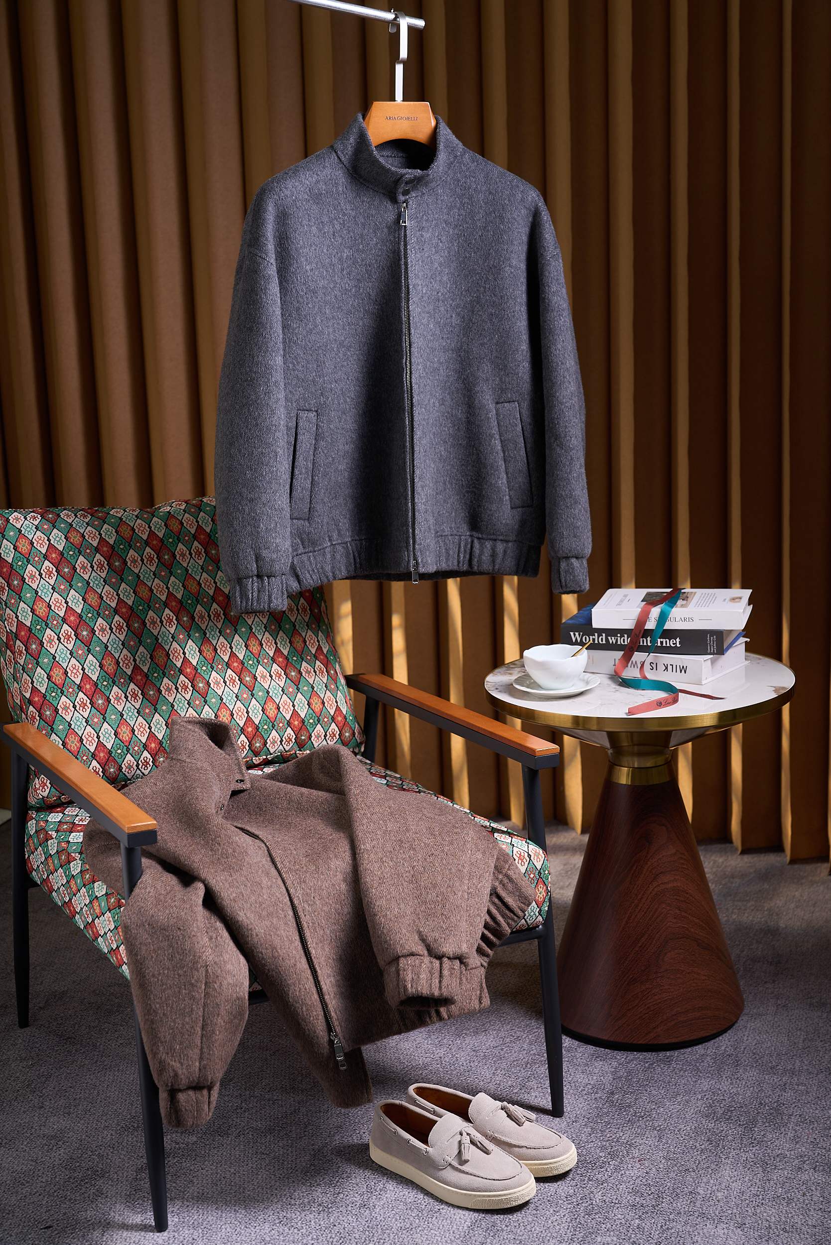 【微阔时尚立领花纱羊毛羊绒混纺双面尼双拉链设计夹克毛呢外套】男士微阔立领花纱毛呢夹克：双拉链设计，解锁高