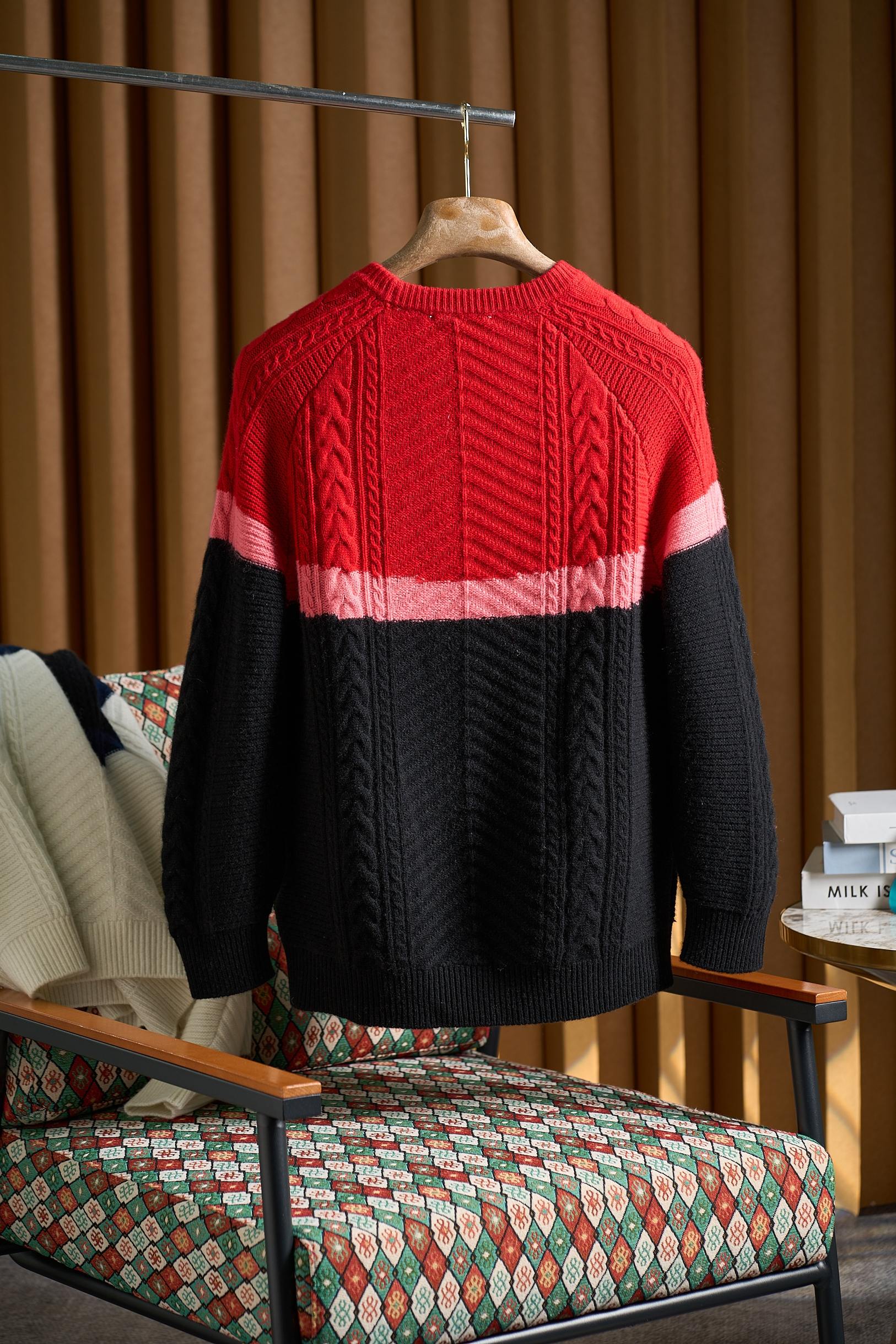 奢品缔造时尚新配色！渐变色织工艺提花麦穗“8”字扭花纹理羊毛羊绒混纺针织圆领羊绒衫奢雅新境 织就高阶质感