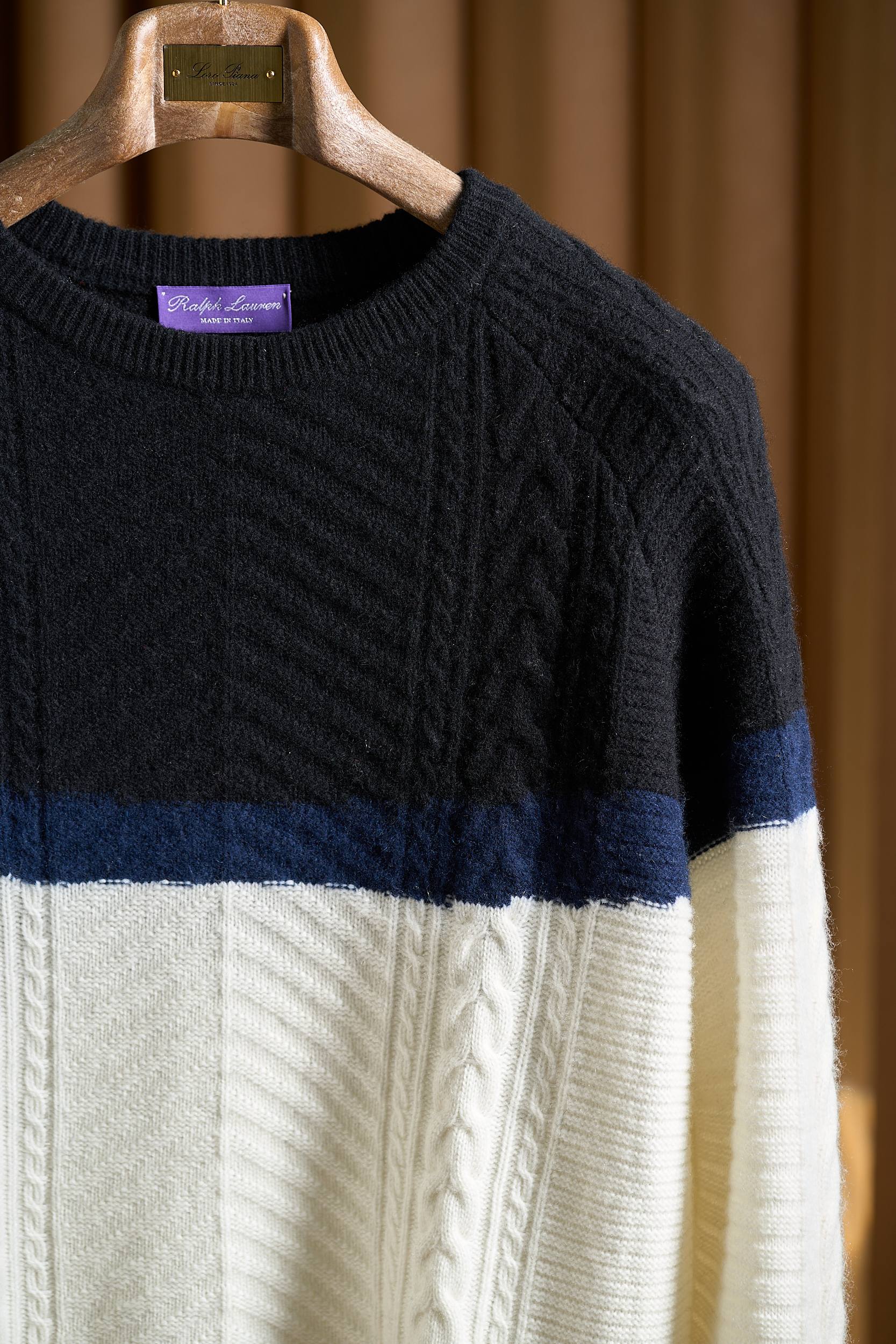 奢品缔造时尚新配色！渐变色织工艺提花麦穗“8”字扭花纹理羊毛羊绒混纺针织圆领羊绒衫奢雅新境 织就高阶质感