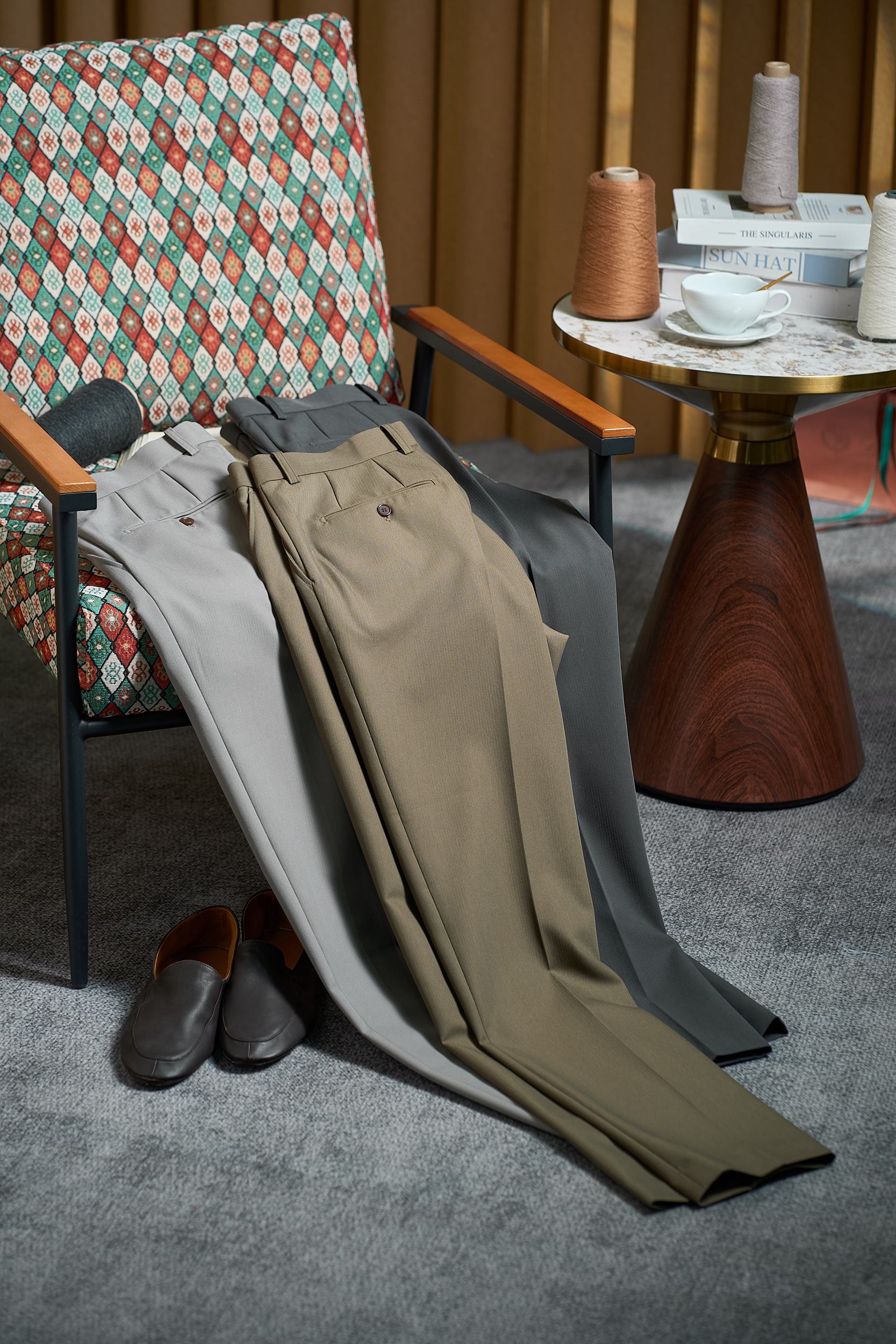 【奢品纹理！复古臻品“鱼骨纹”含羊毛醋酸天丝纤维面料垂感度舒适度极高挺括有型休闲西裤】复古鱼骨纹休闲西裤